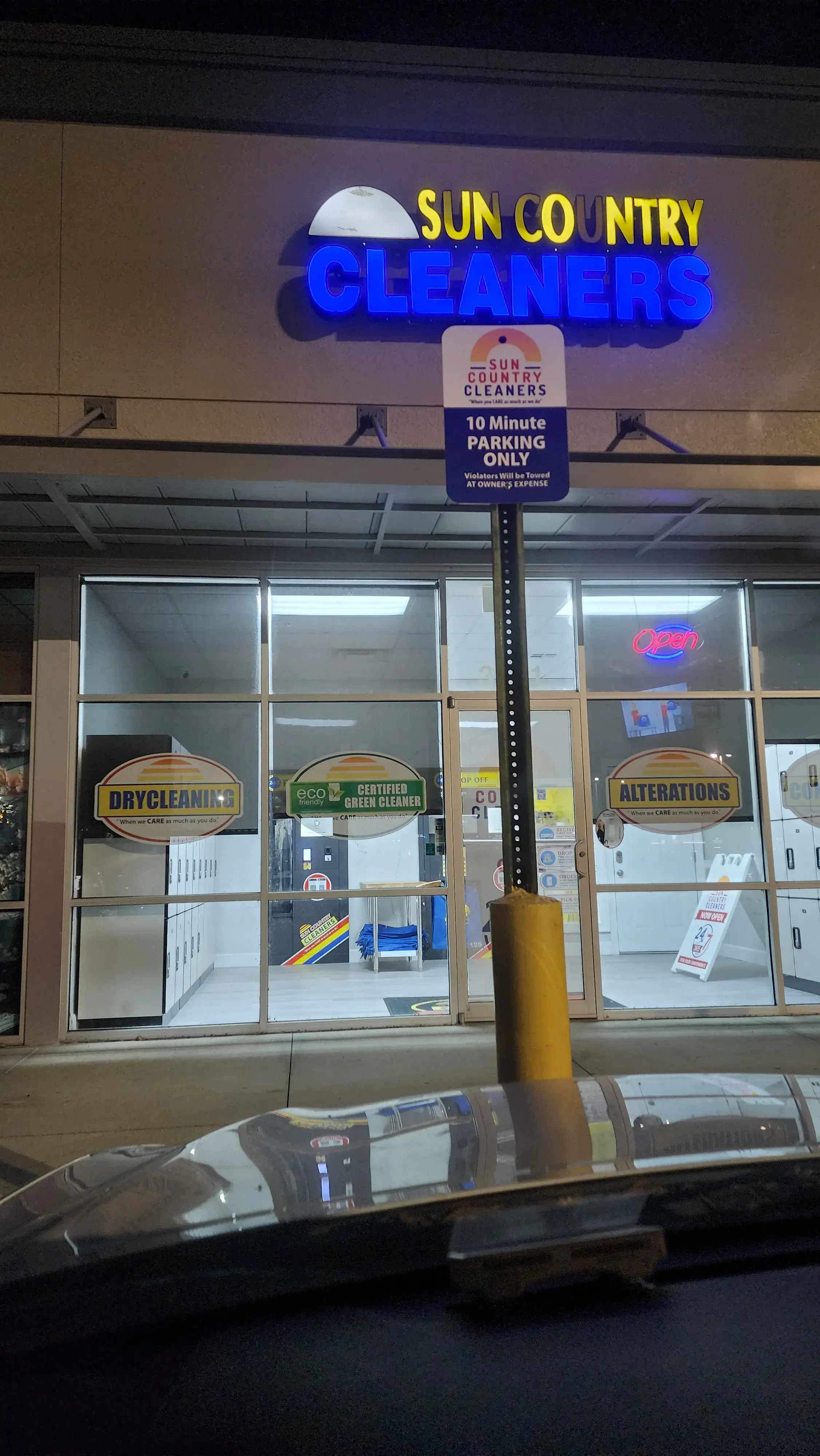 Sun Country Cleaners location