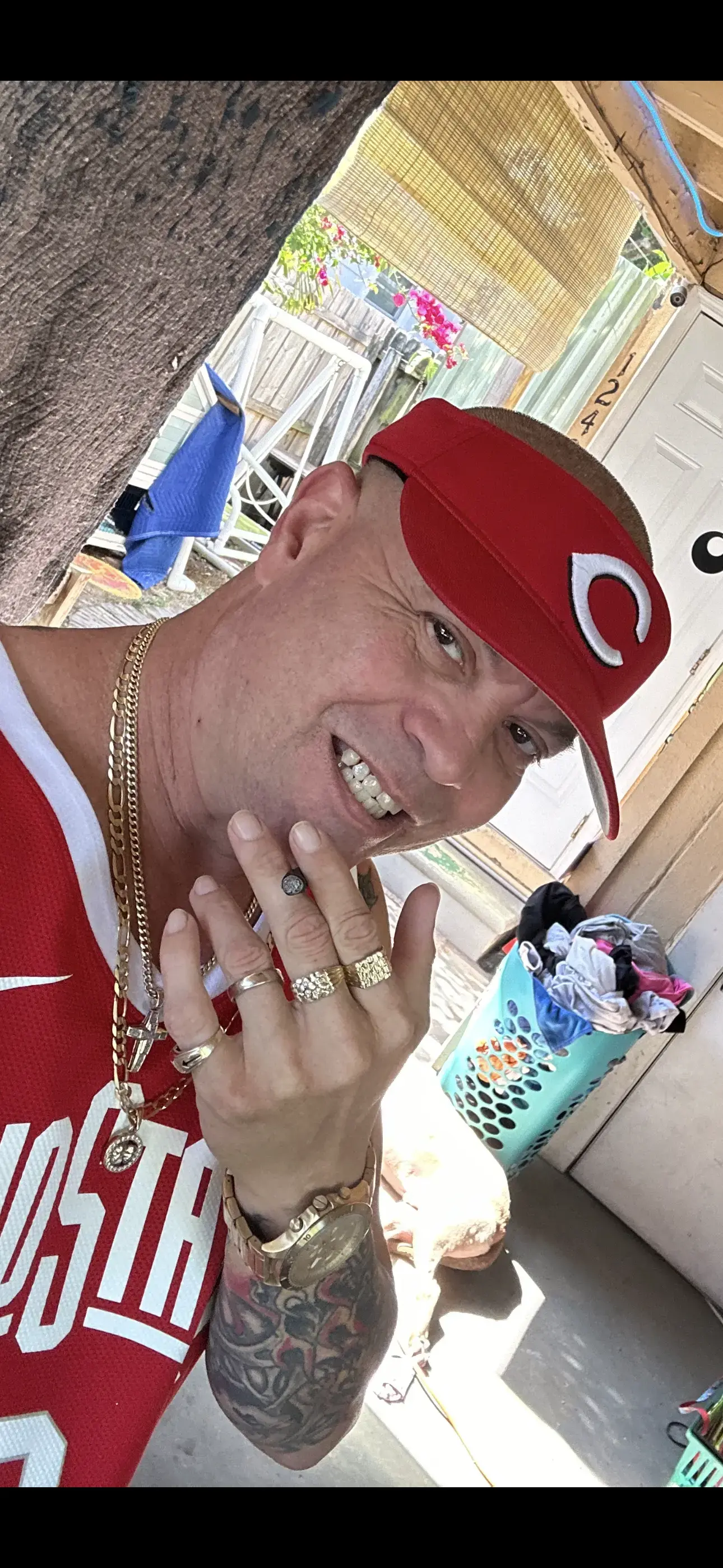 Sun Country Cleaners - Image 9