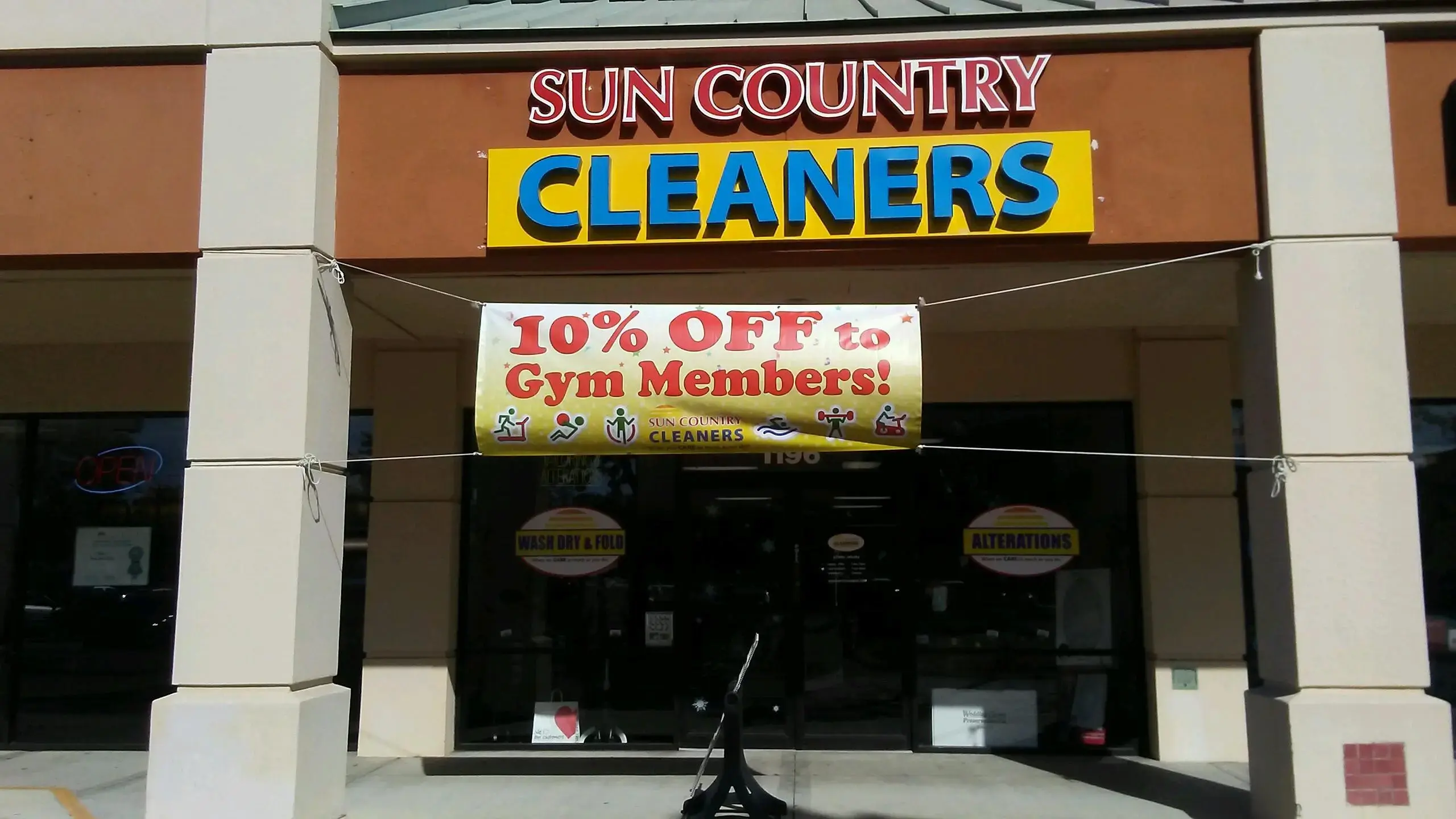 Sun Country Cleaners - Image 3