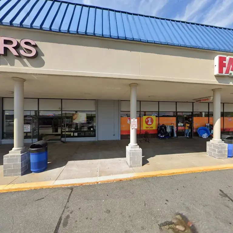 Sun Dry Cleaners & Alteration - Image 3