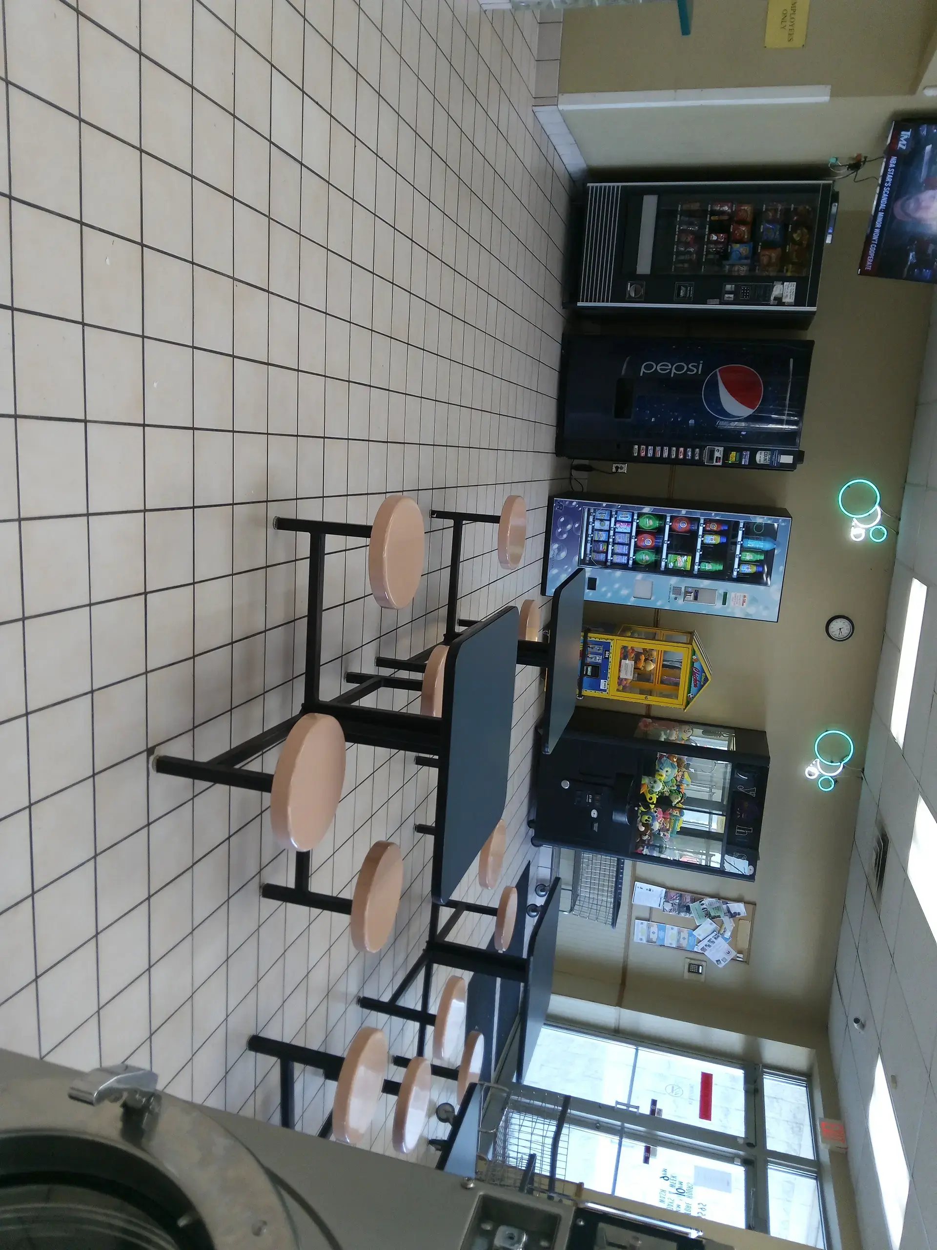 Sun Laundry thumbnail 10