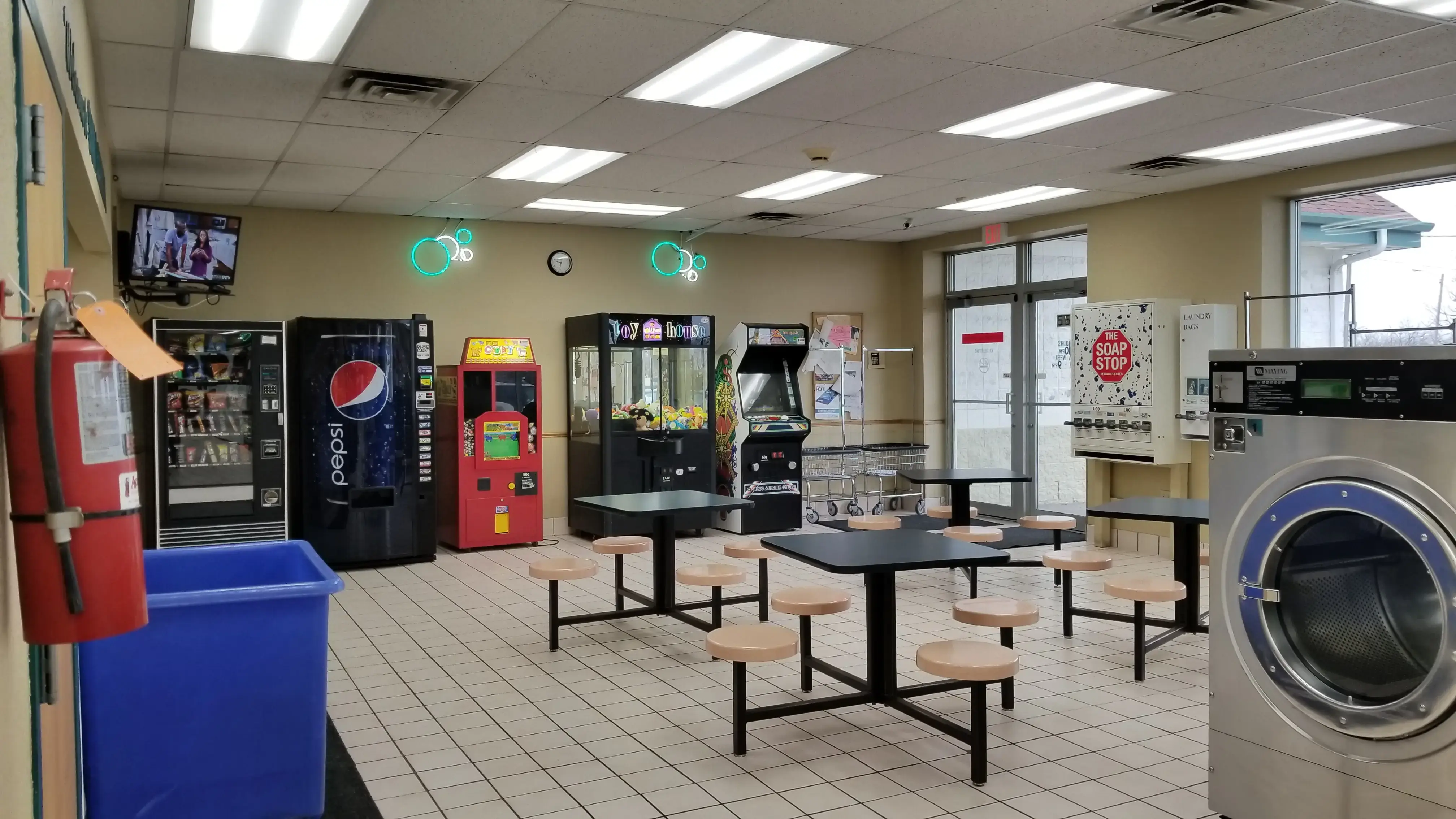 Sun Laundry - Image 17