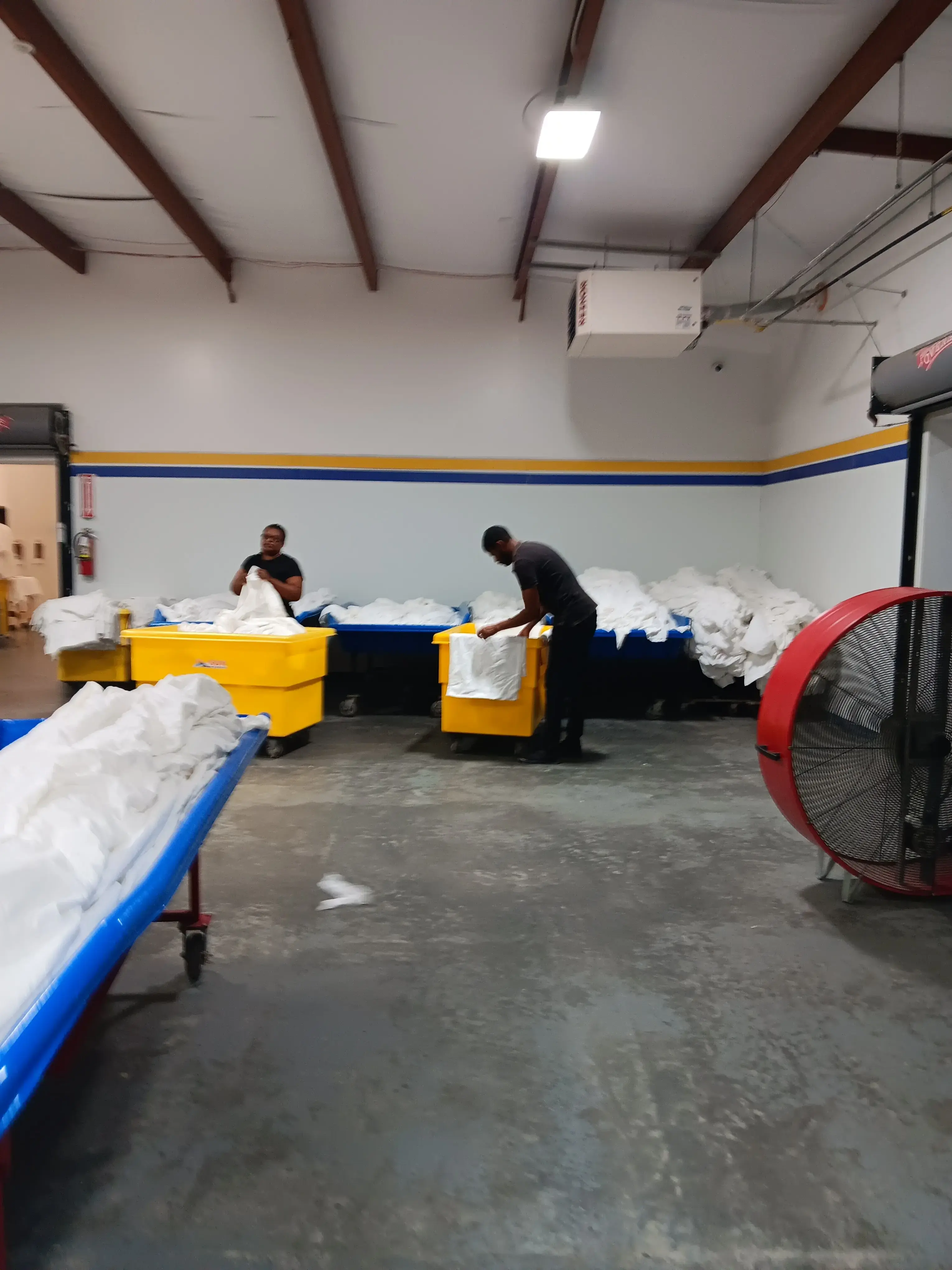 Sun Linen Service - Image 1