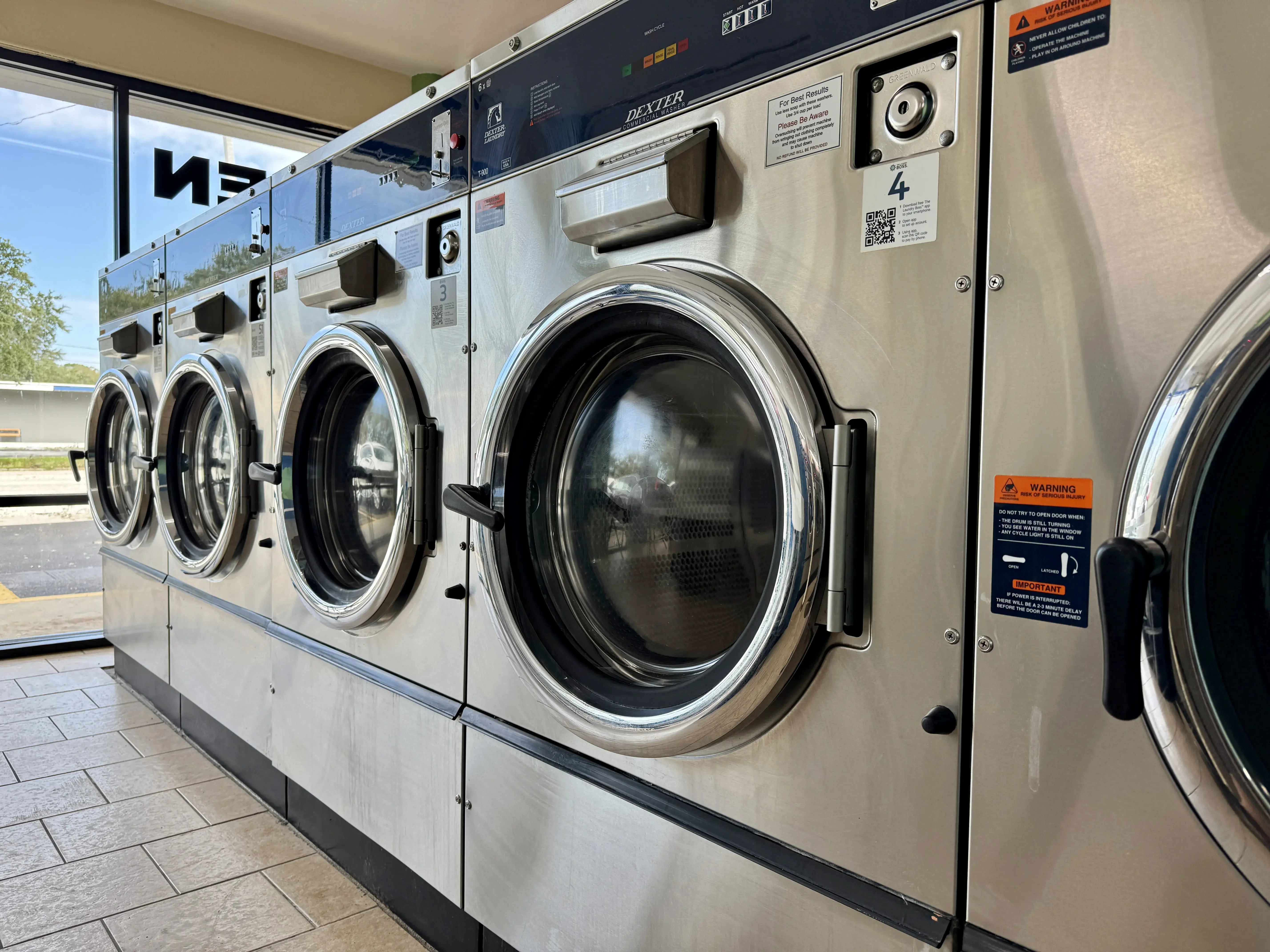 Suncoast Laundromats thumbnail 6