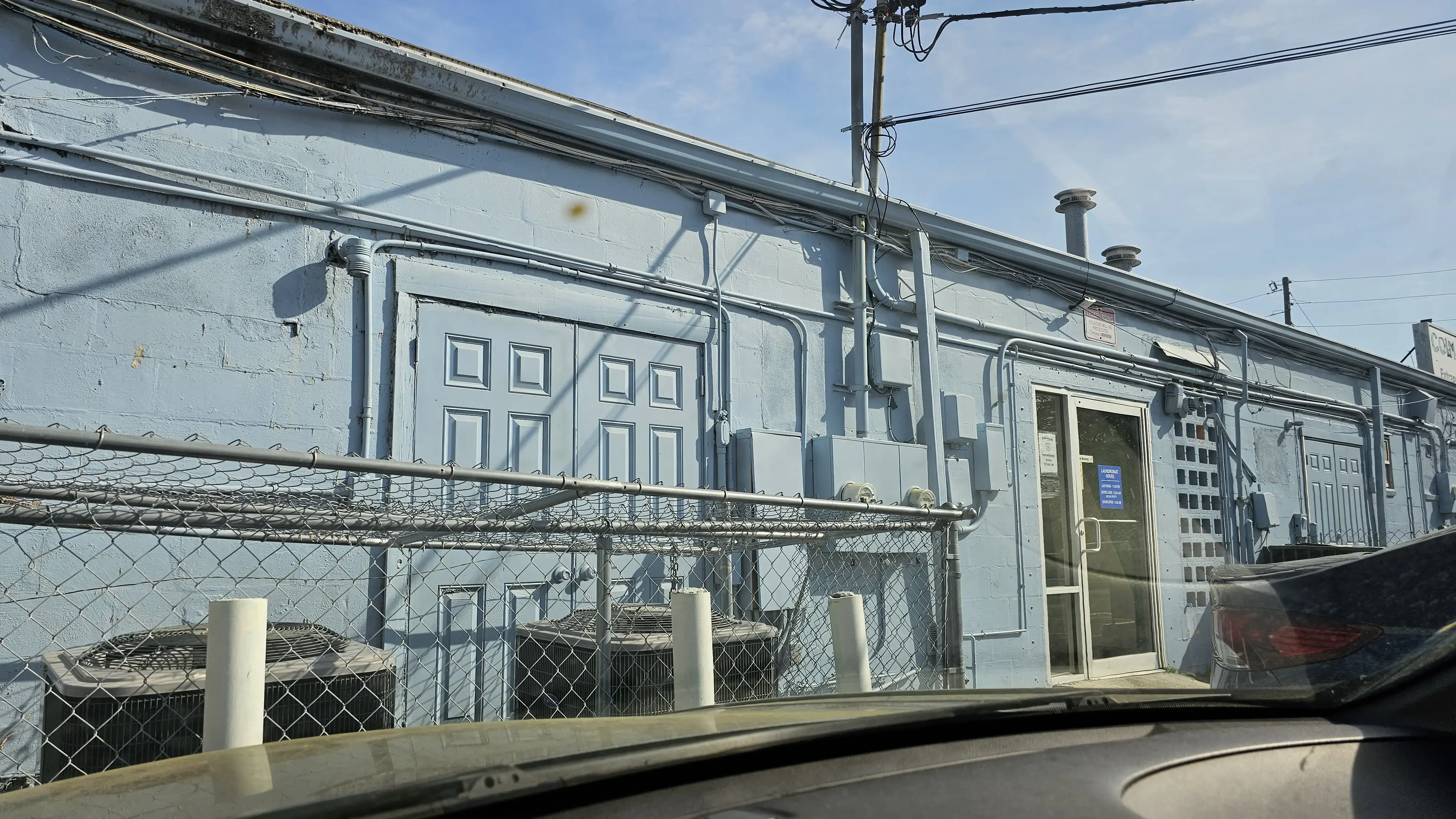 Suncoast Laundromats thumbnail 18