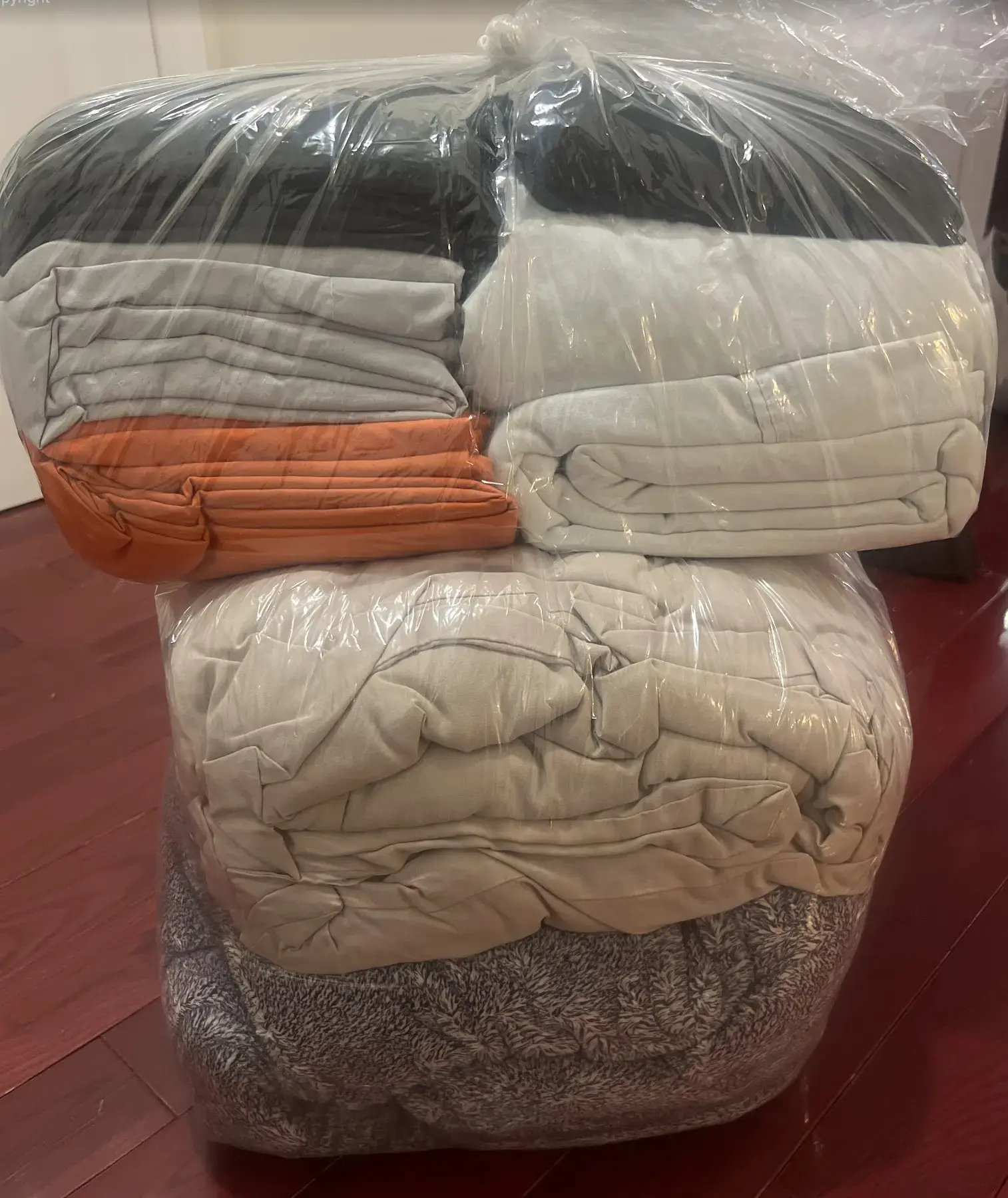 Sunflower Laundromat thumbnail 10