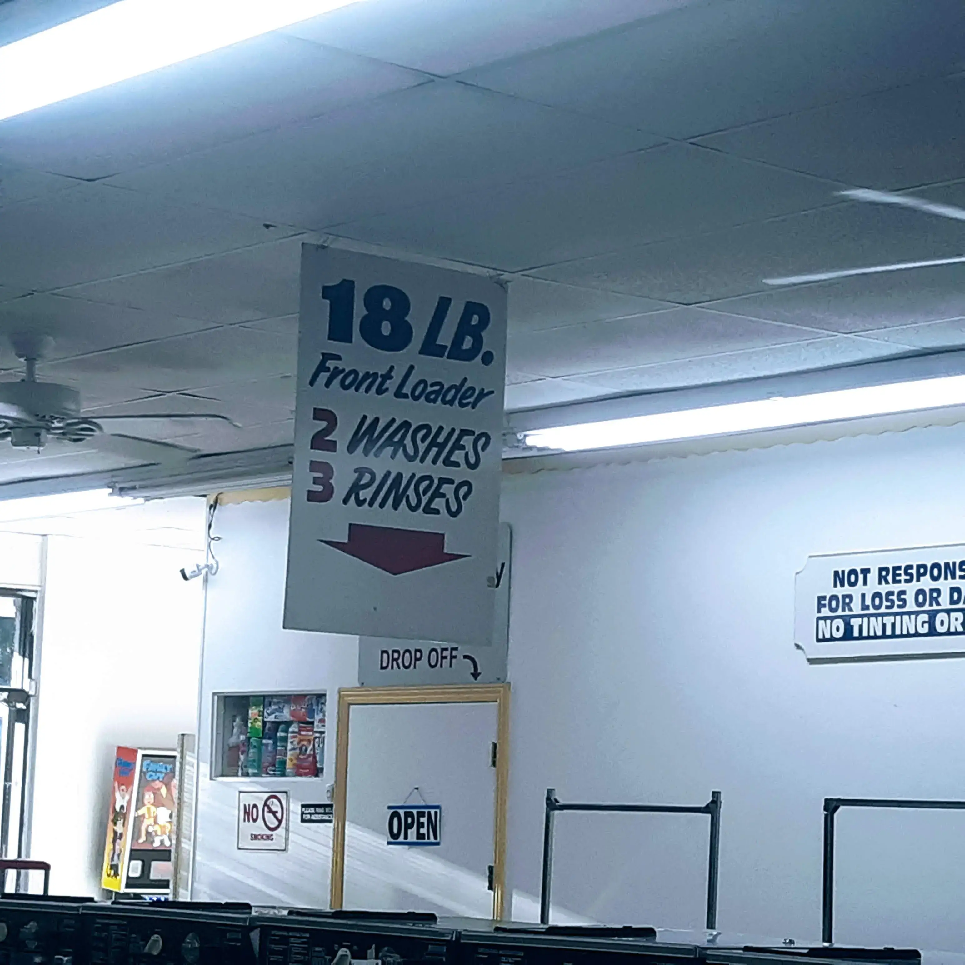 Sunlands Best Laundromat/ Fluff and Fold thumbnail 6