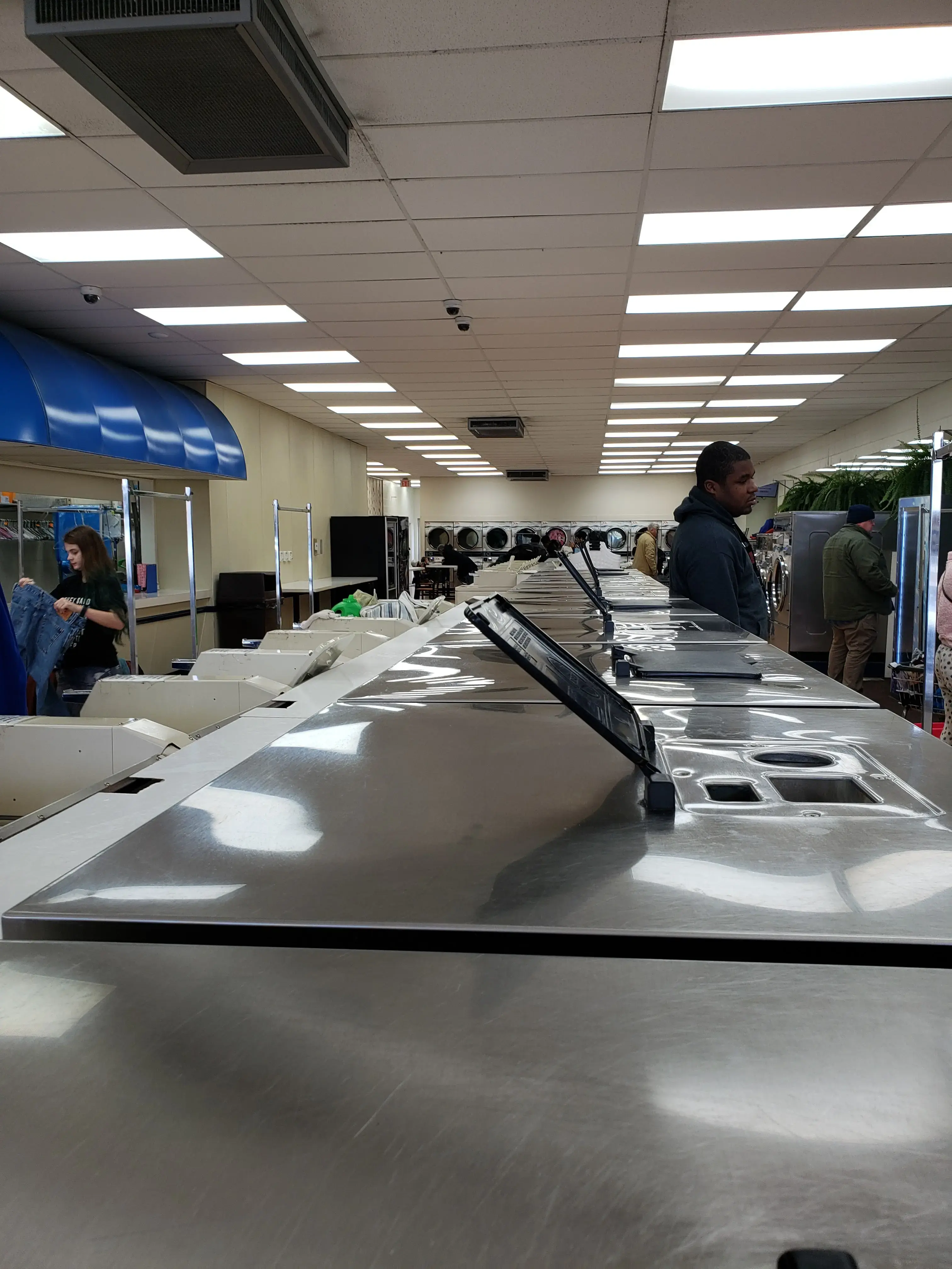 Sunlight Cleaners & Laundromat - Arlington/NW Cols thumbnail 16