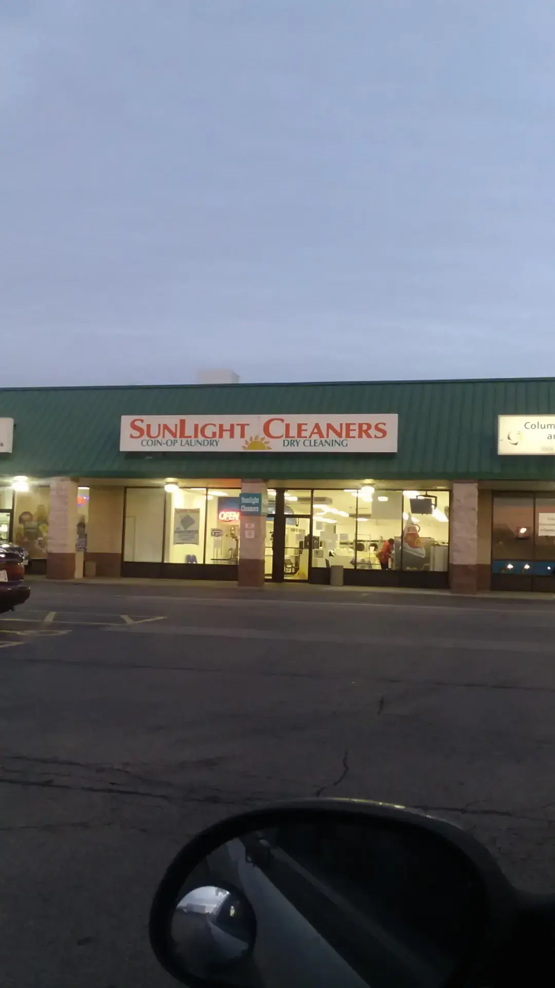 Sunlight Cleaners & Laundromat - Columbus Square/Northland thumbnail 3