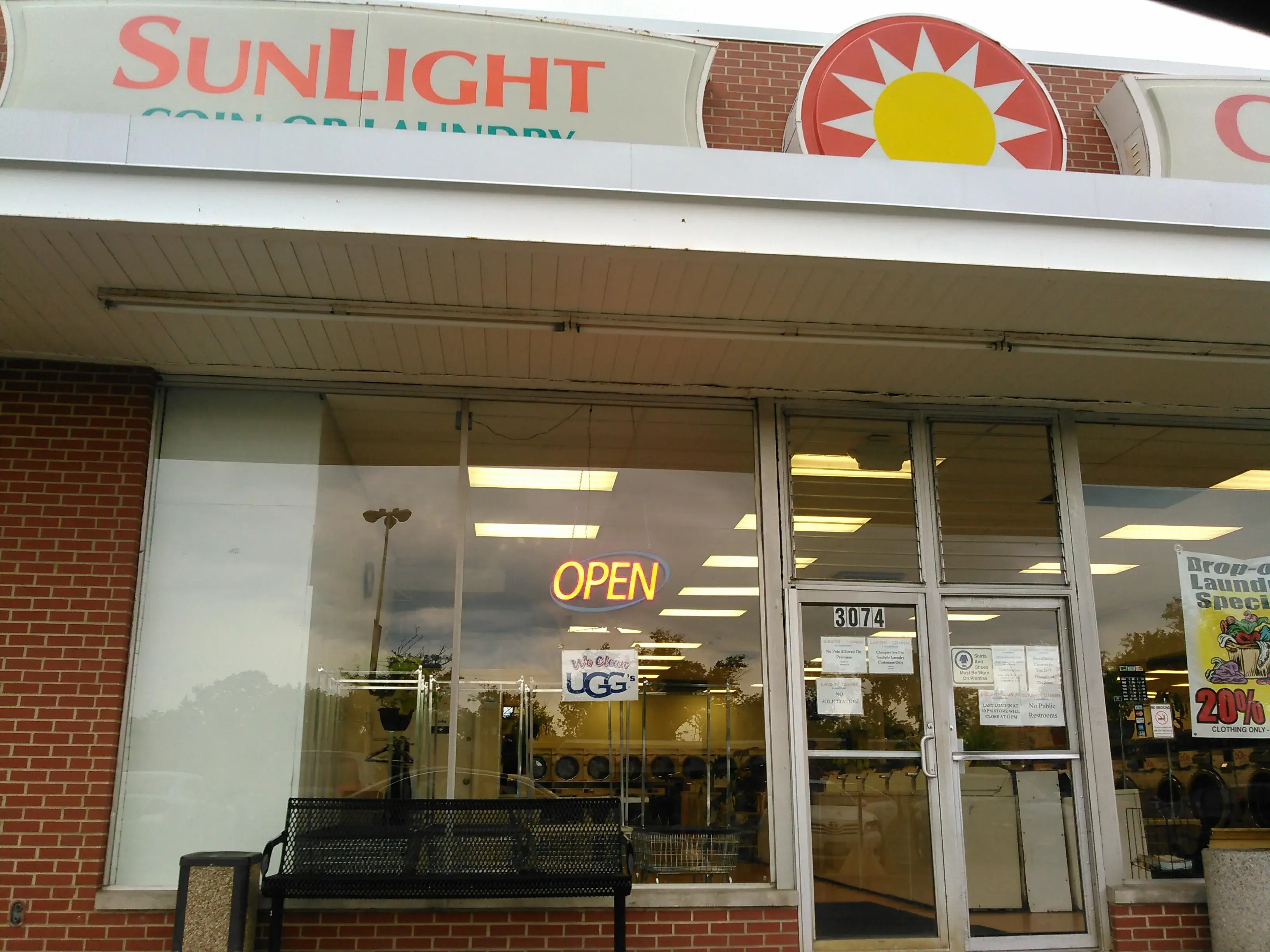 Sunlight Cleaners & Laundromat - Grove City - Image 19