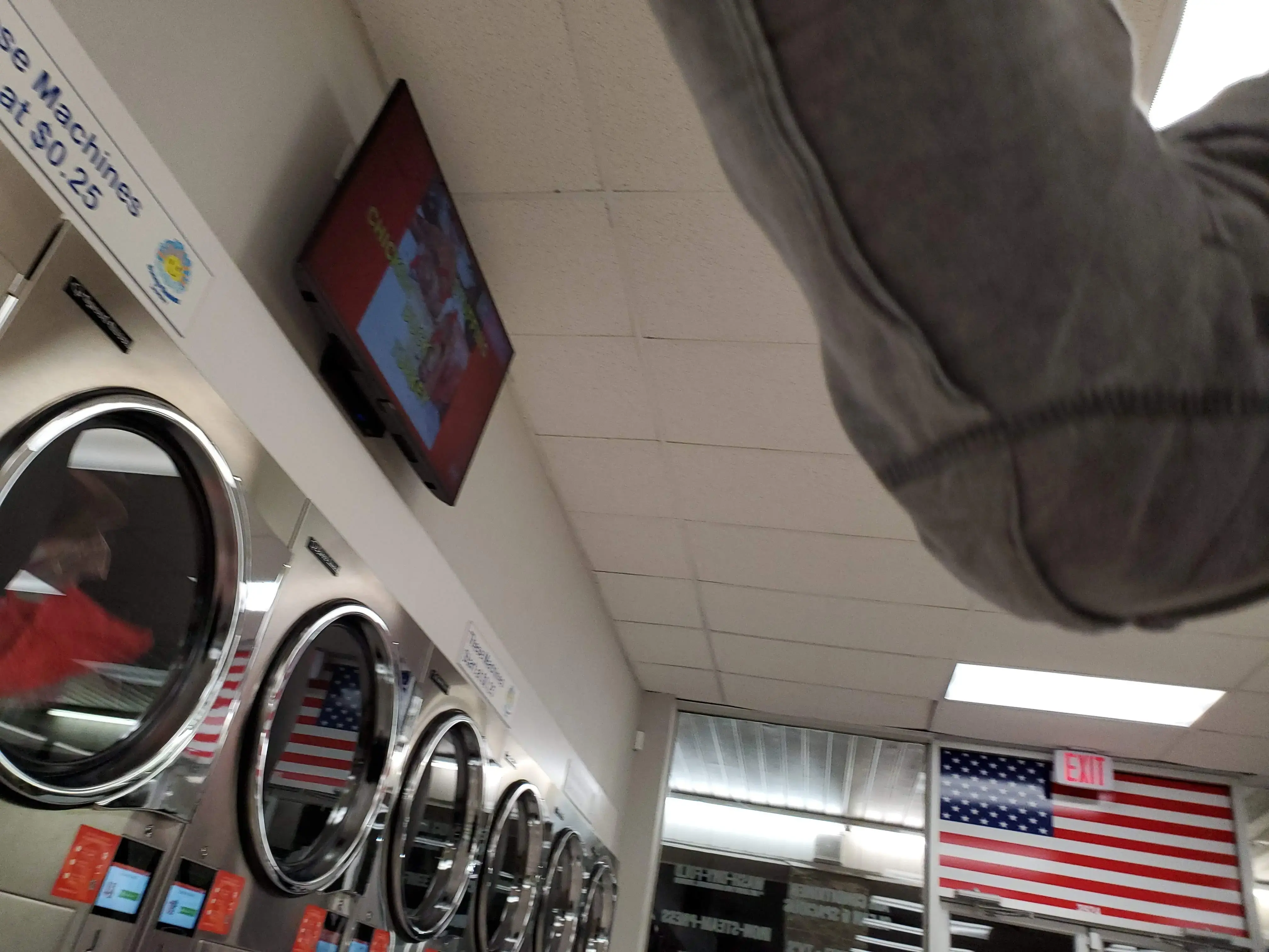 Sunny Bubbles Laundry thumbnail 15