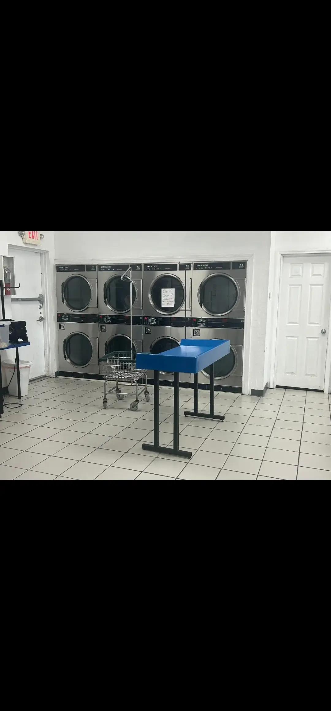 Sunny Days Laundromat - San Carlos Plaza thumbnail 16