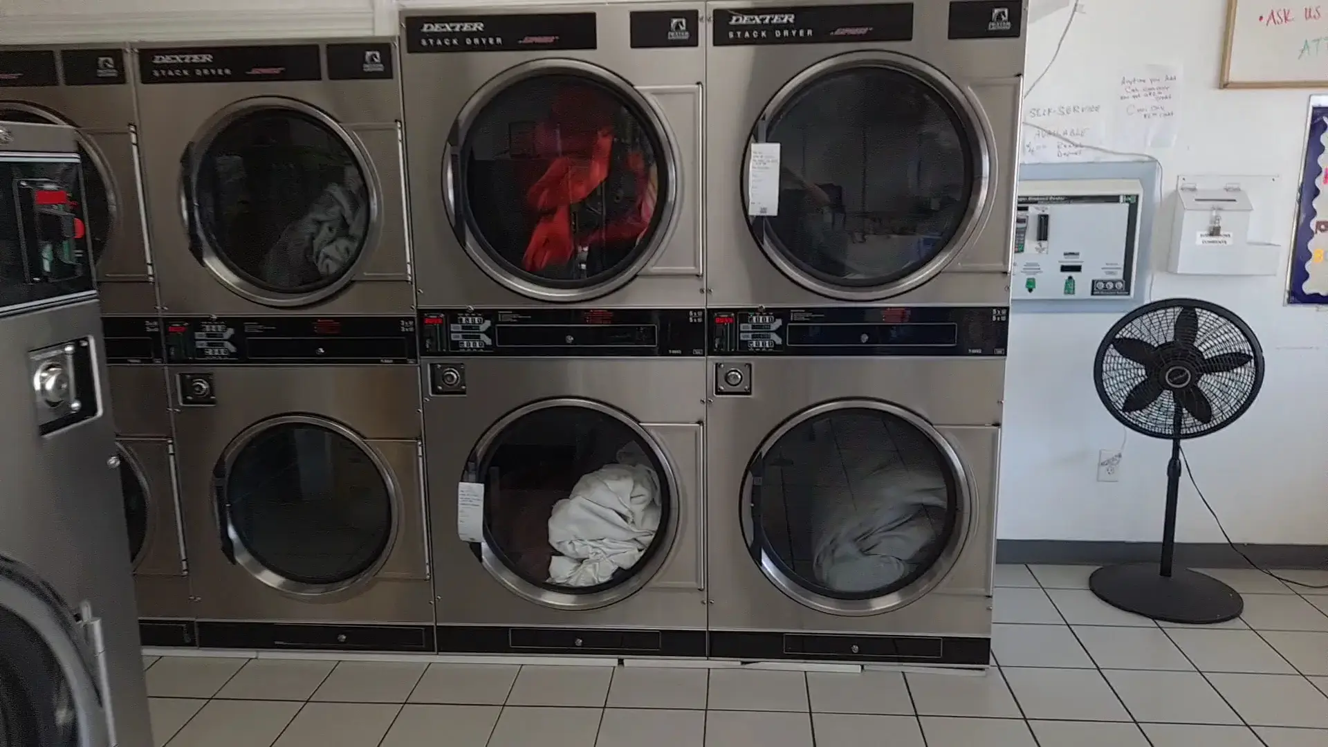 Sunny Days Laundromat - San Carlos Plaza - Image 5