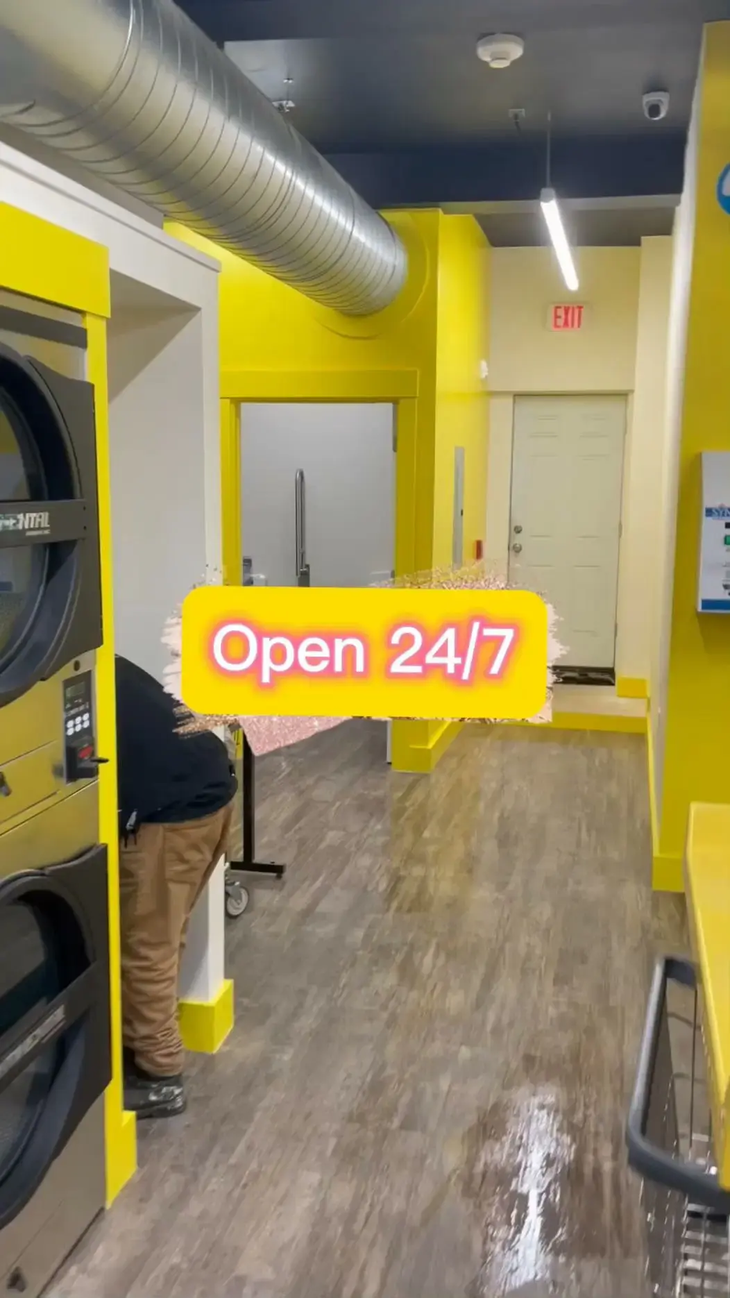 Sunny Daze Laundromat thumbnail 2