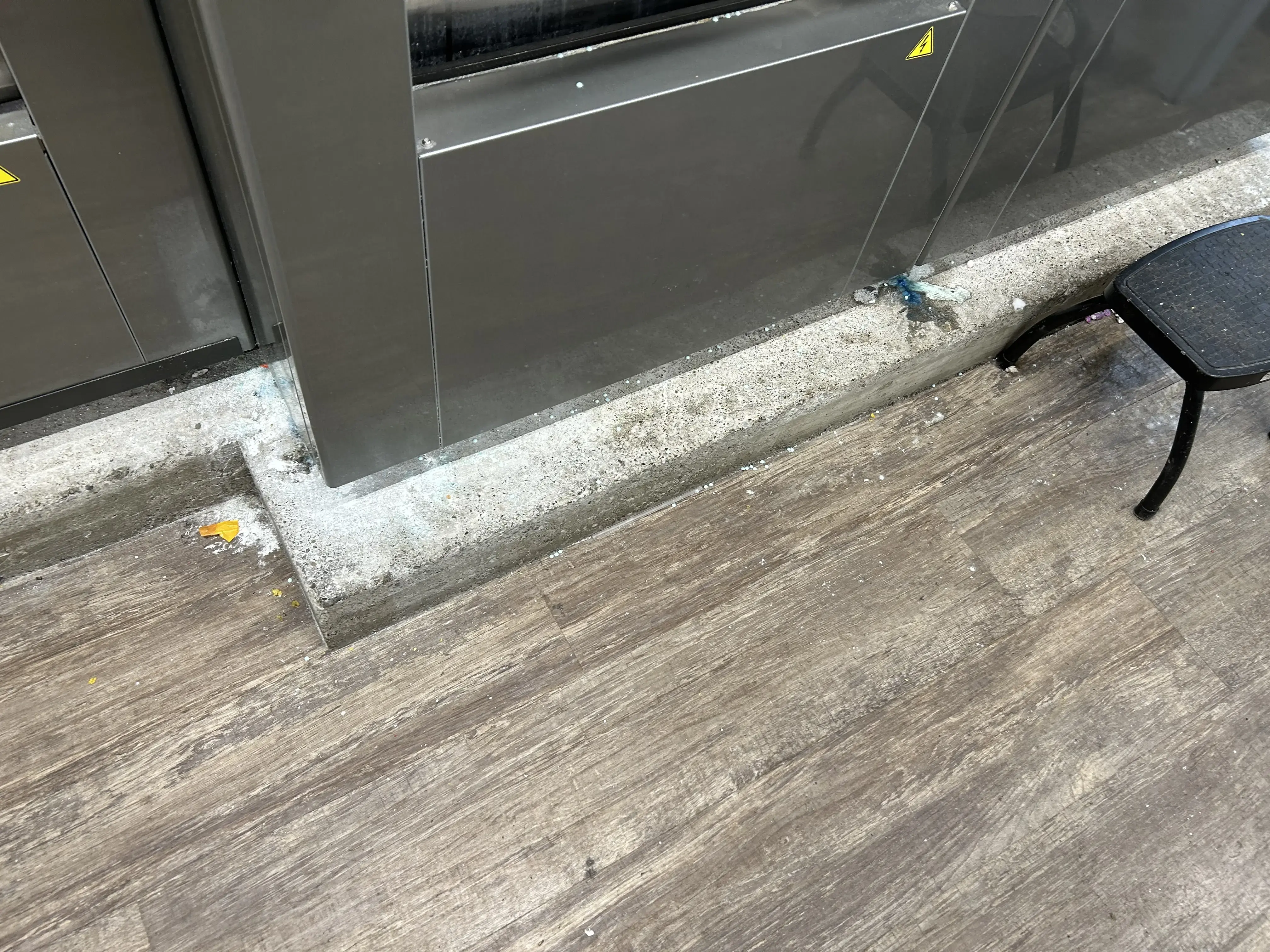 Sunny Daze Laundromat thumbnail 11