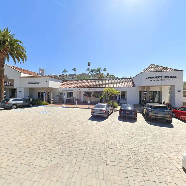 Sunny Fresh Cleaners - Image 1