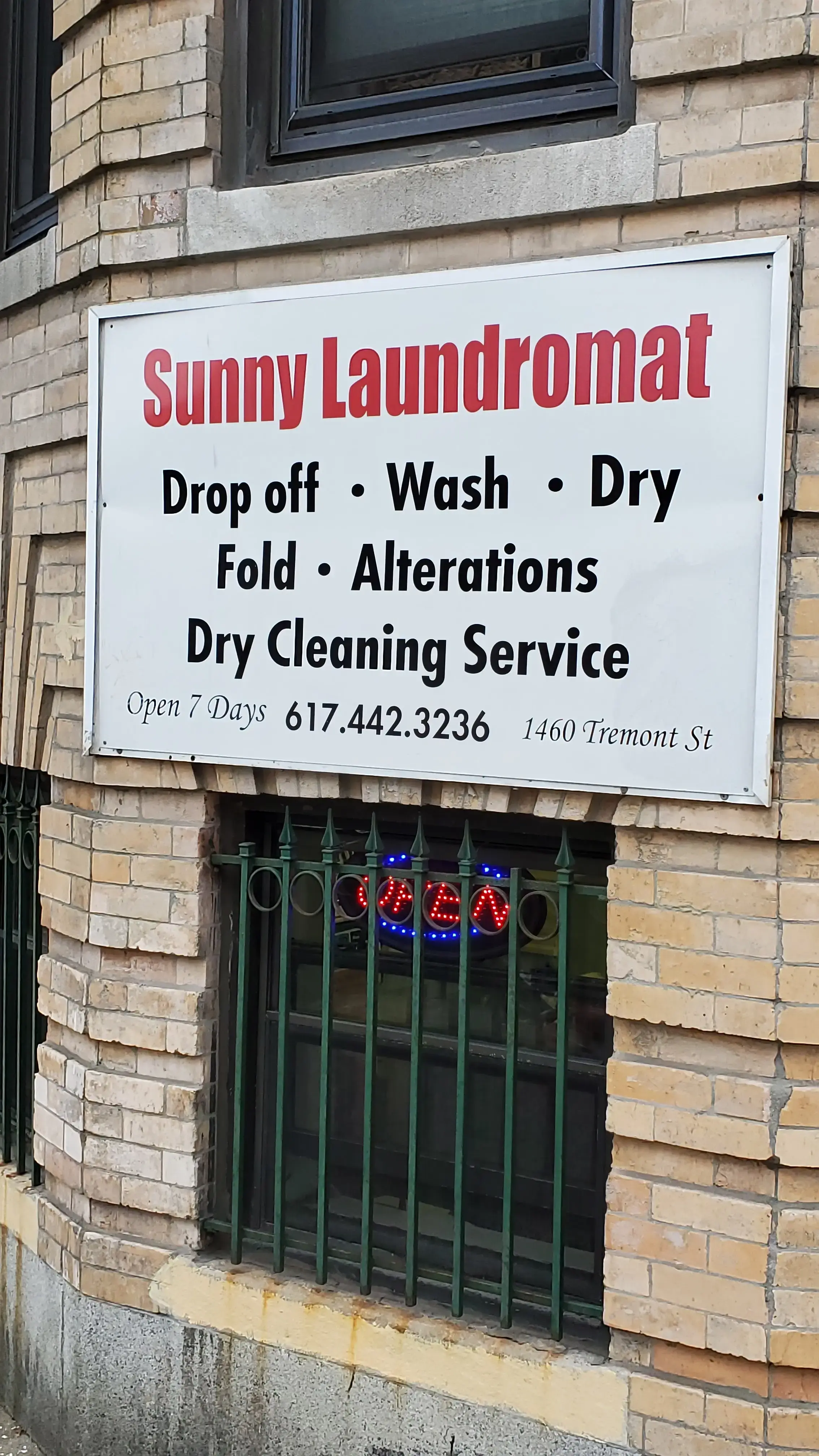Sunny Laundromat thumbnail 2