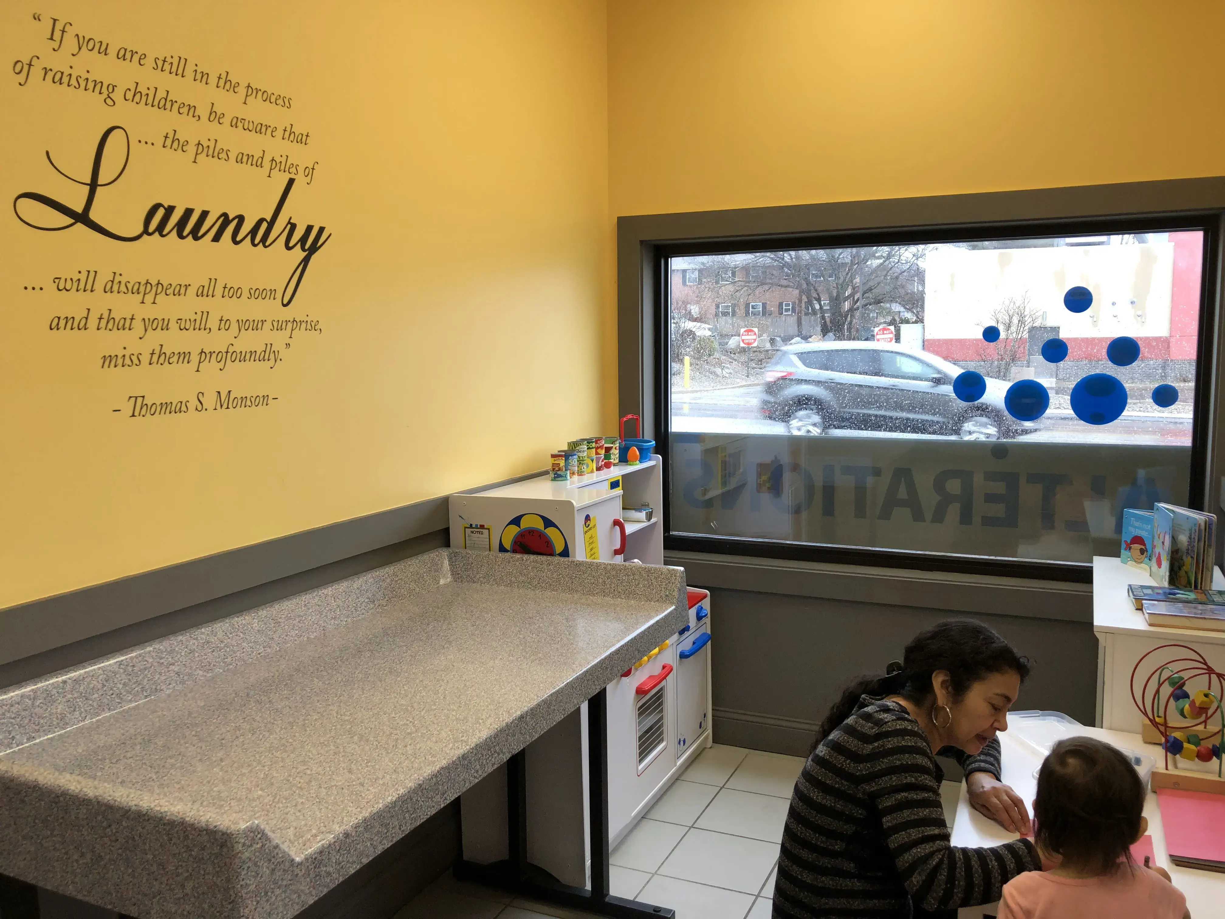 Sunny Suds Laundromat - Image 9