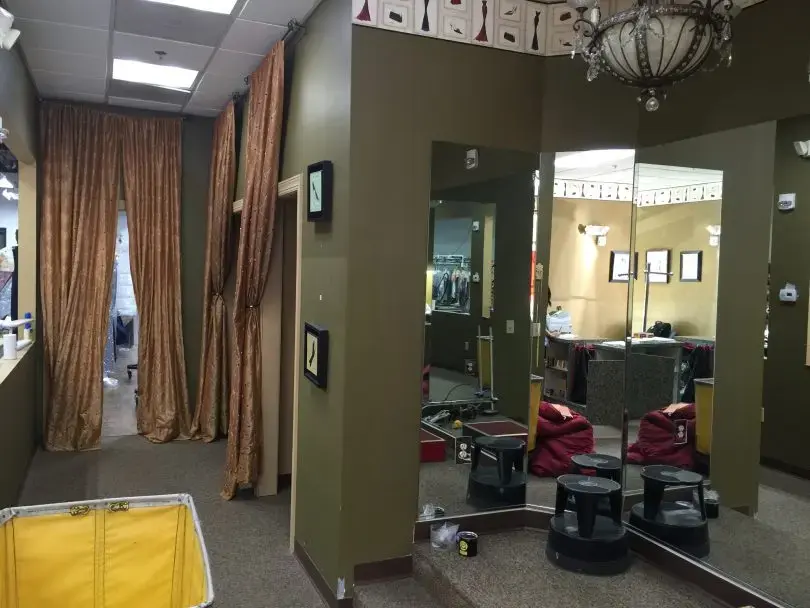 Sunny's Dry Cleaners and Alterations - Providence Road Charlotte thumbnail 19