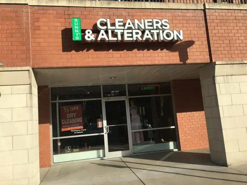 Sunny's Dry Cleaners and Alterations - Providence Road Charlotte thumbnail 9