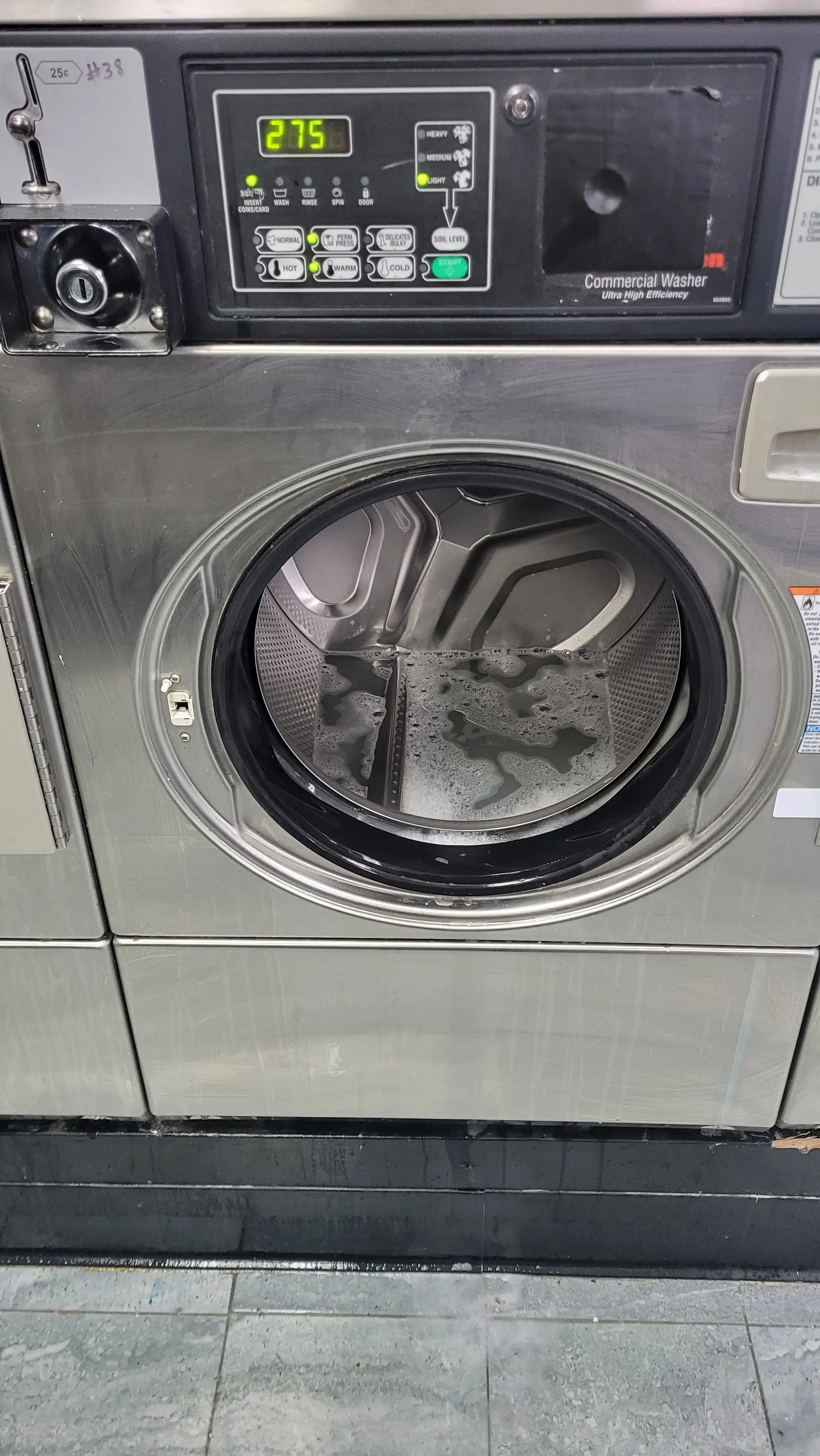 Sunny's Suds Laundromat - Image 6