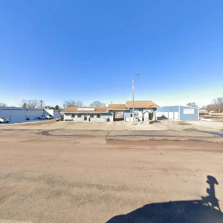 SunnySide Laundromat, Car Wash & Storage Units - Image 13