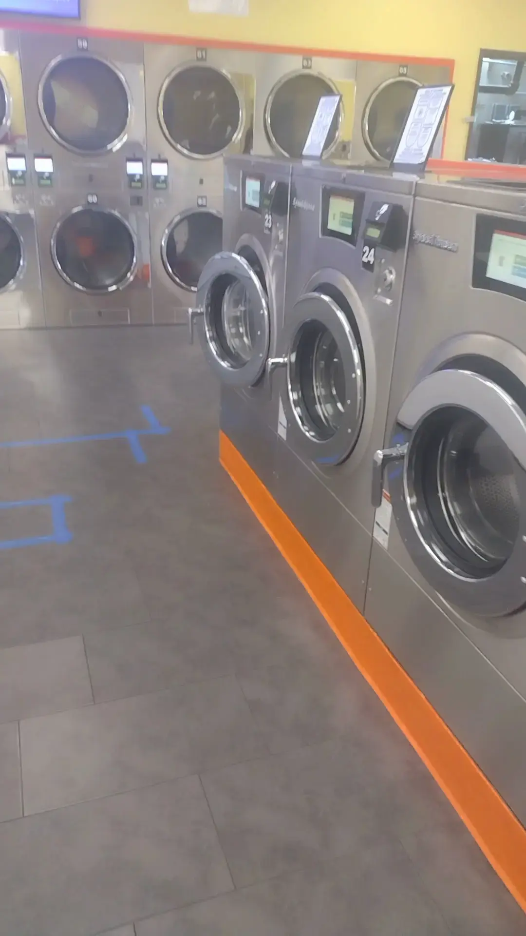 Sunrise Laundromats - Cheyenne - Image 18