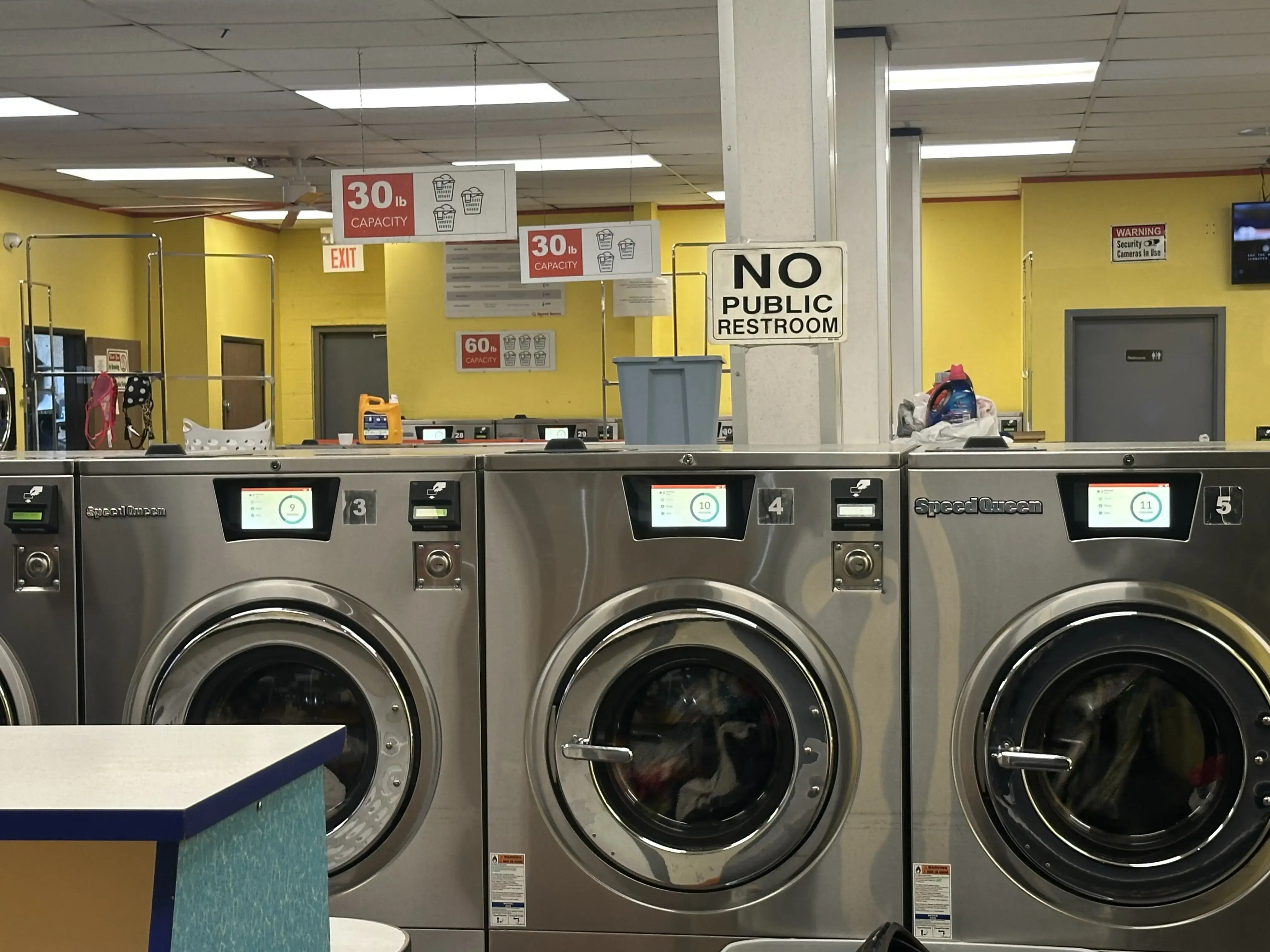 Sunrise Laundromats - Cheyenne location
