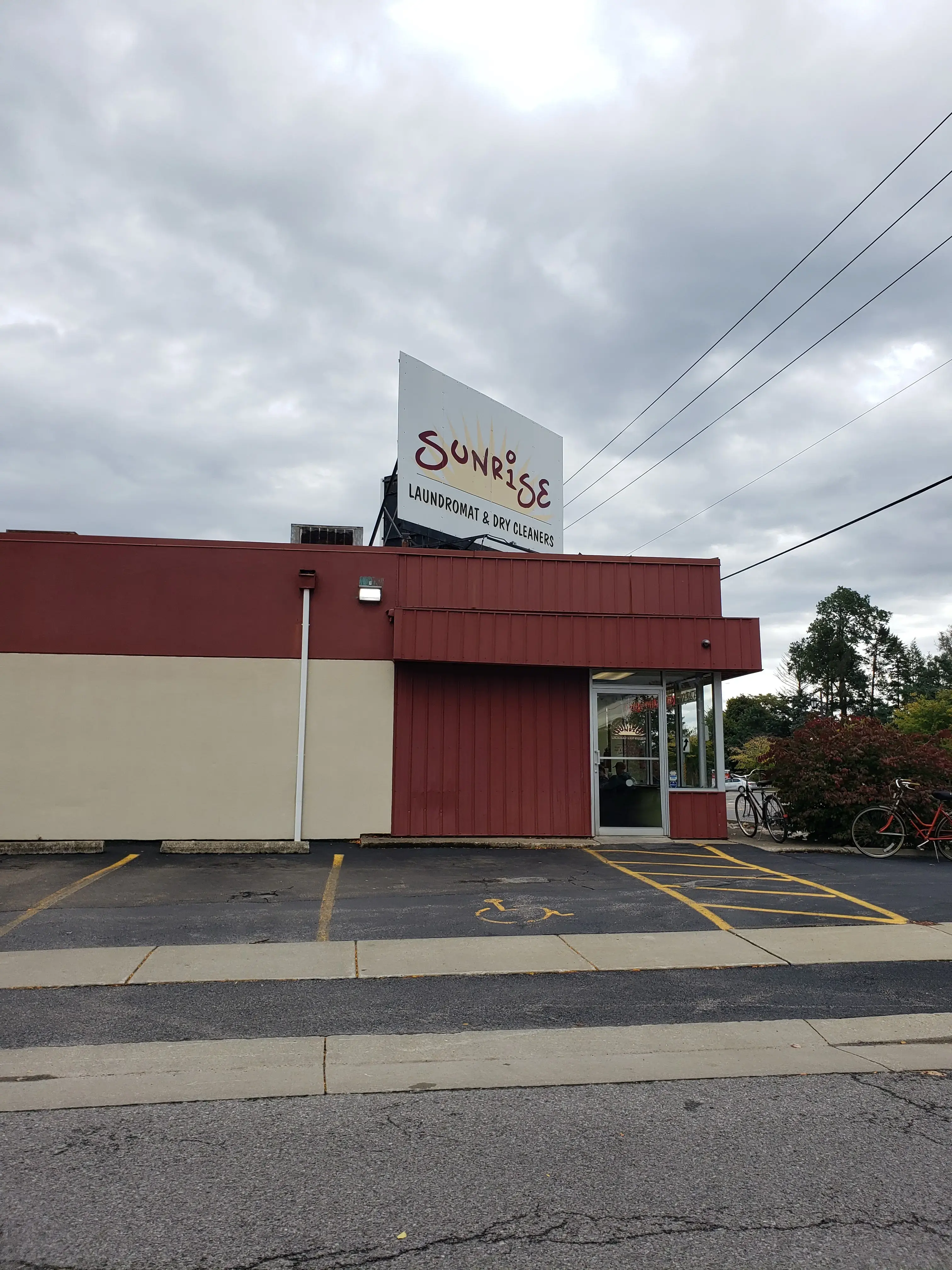 Sunrise Laundry & Drycleaning - Image 11