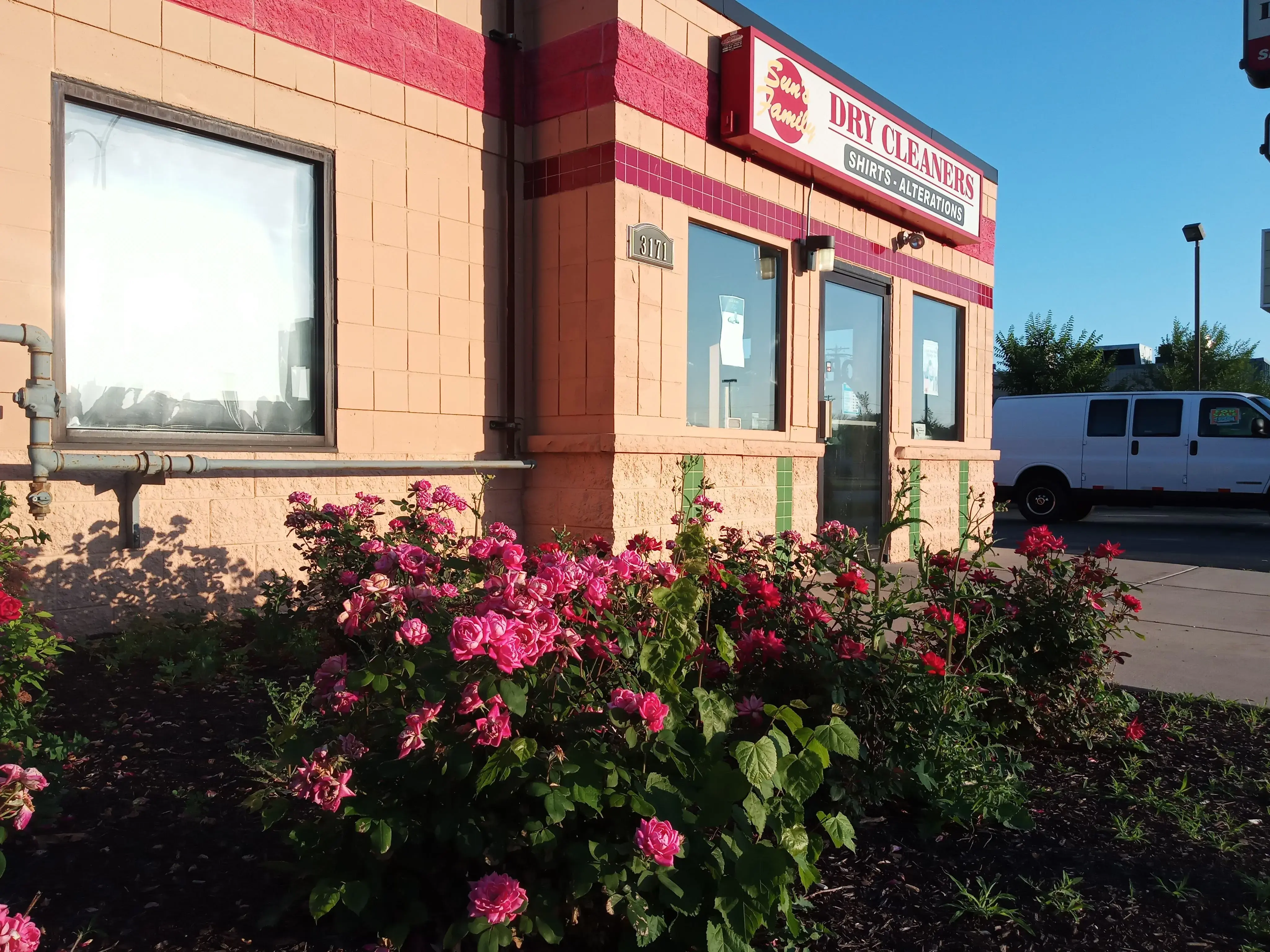Sun's Family Dry Cleaners thumbnail 2