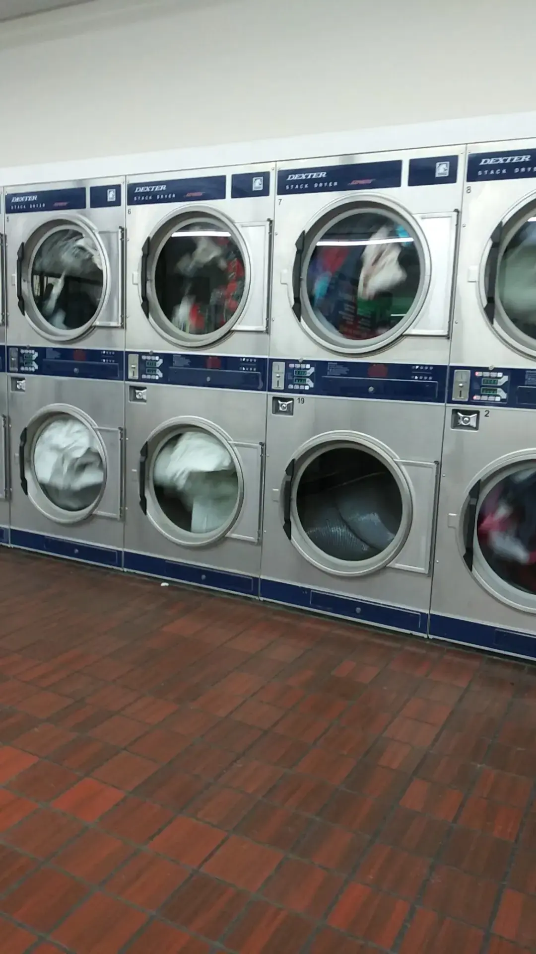 Sunset Cleaners - Image 10