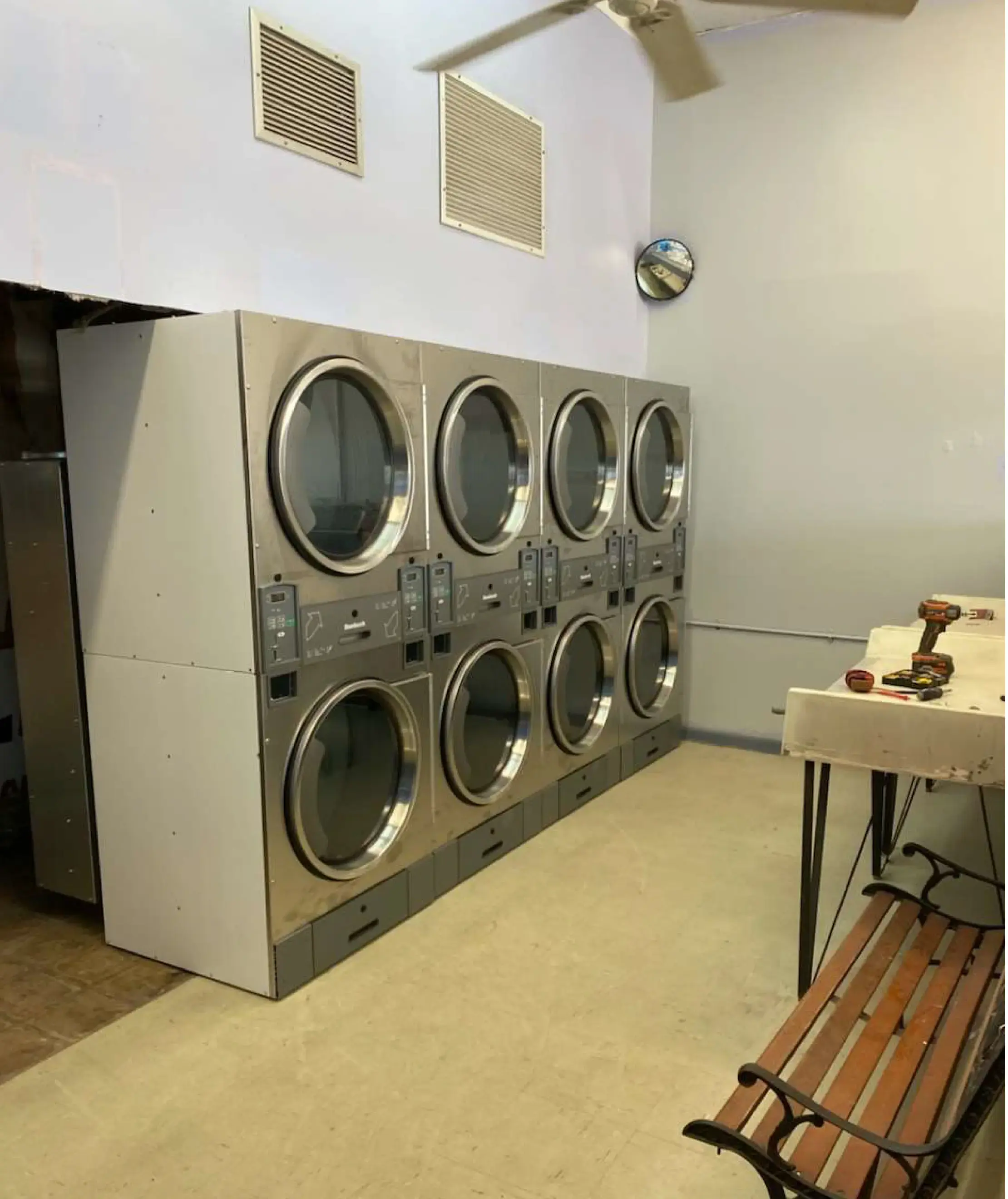 Sunset Pointe Laundromats thumbnail 17