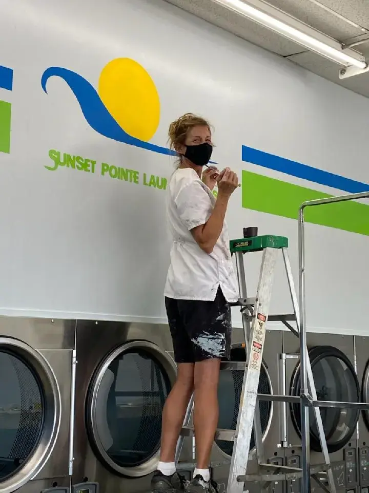 Sunset Pointe Laundromats thumbnail 8