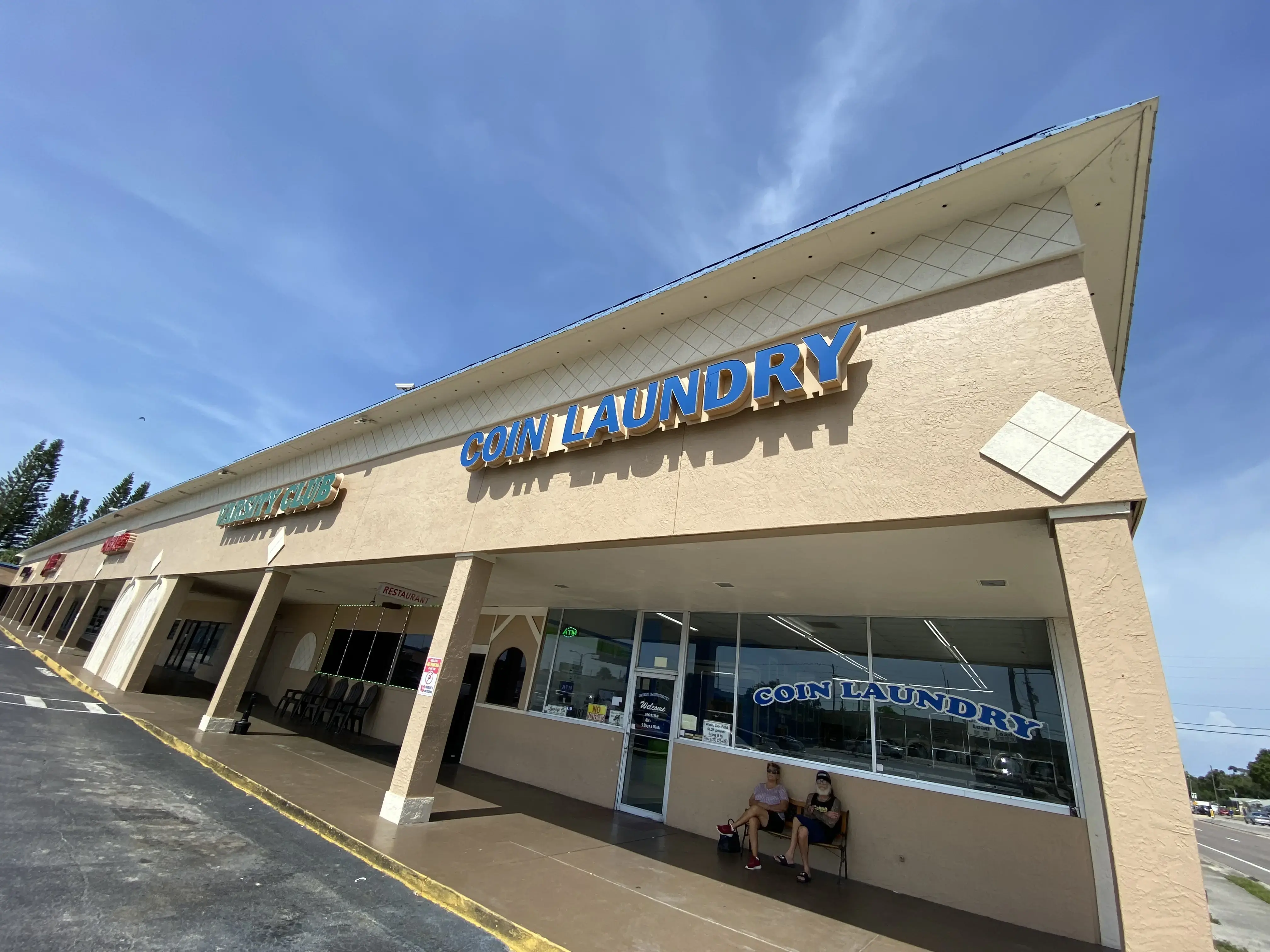 Sunset Pointe Laundromats - Image 5