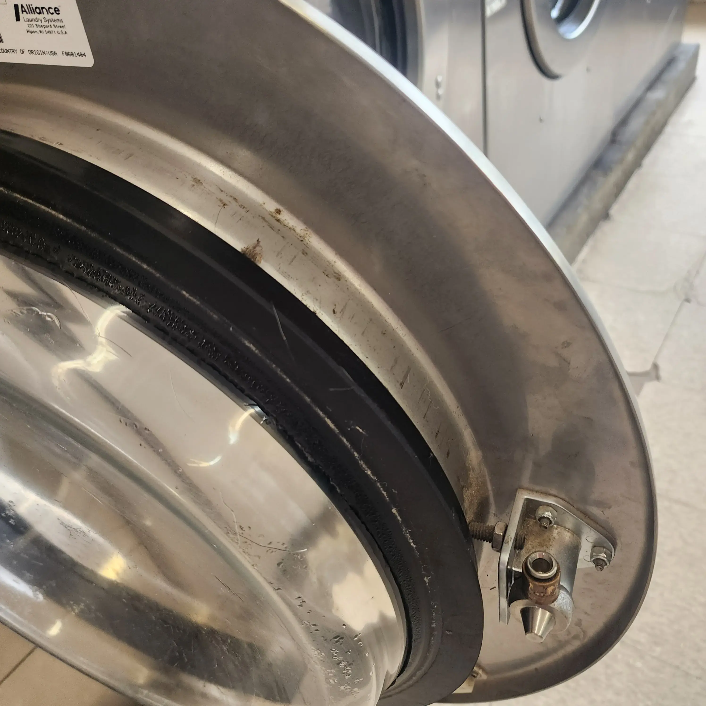 Sunshine Center Coin Laundry thumbnail 5