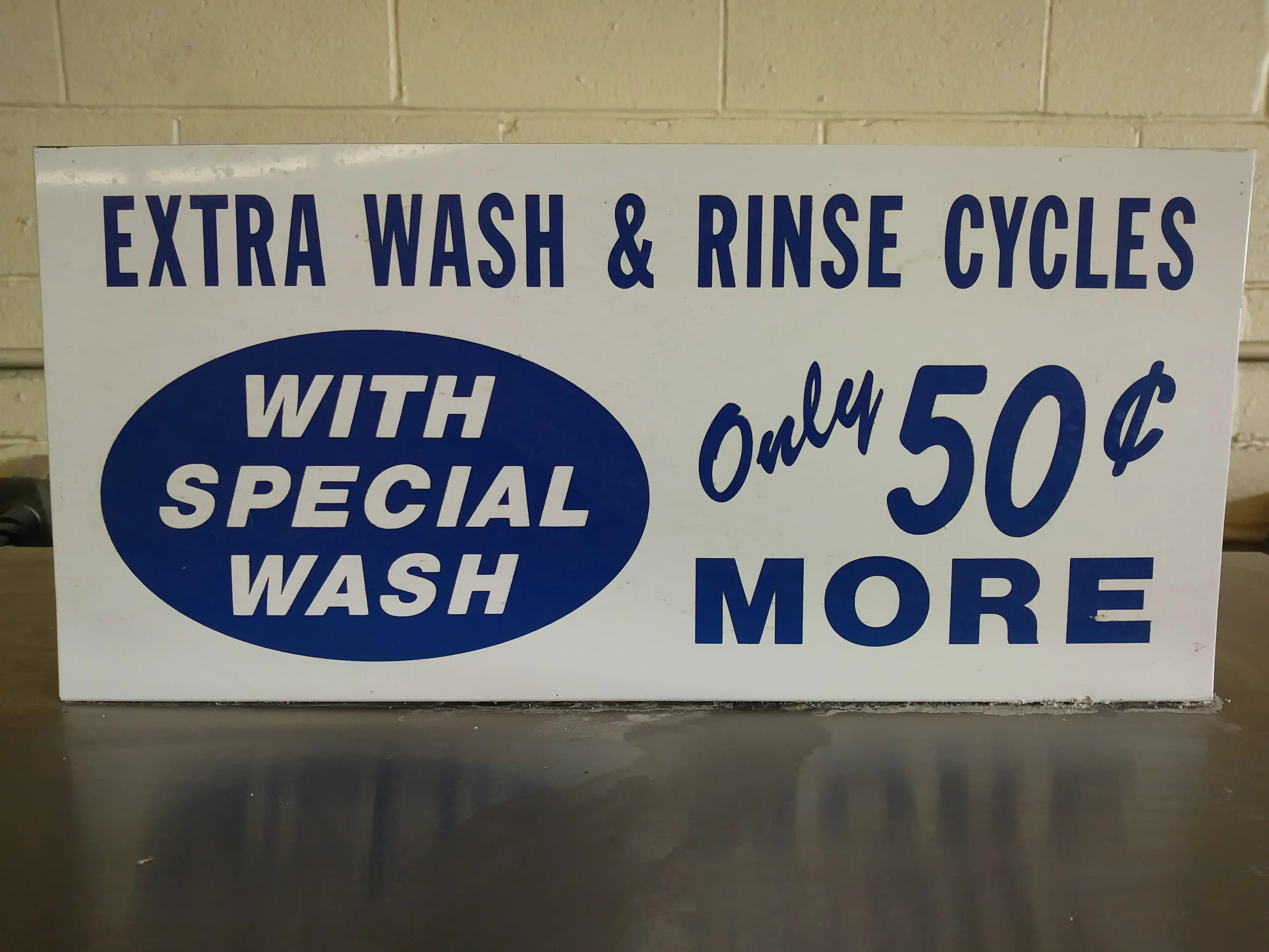 Sunshine Center Coin Laundry - Image 9