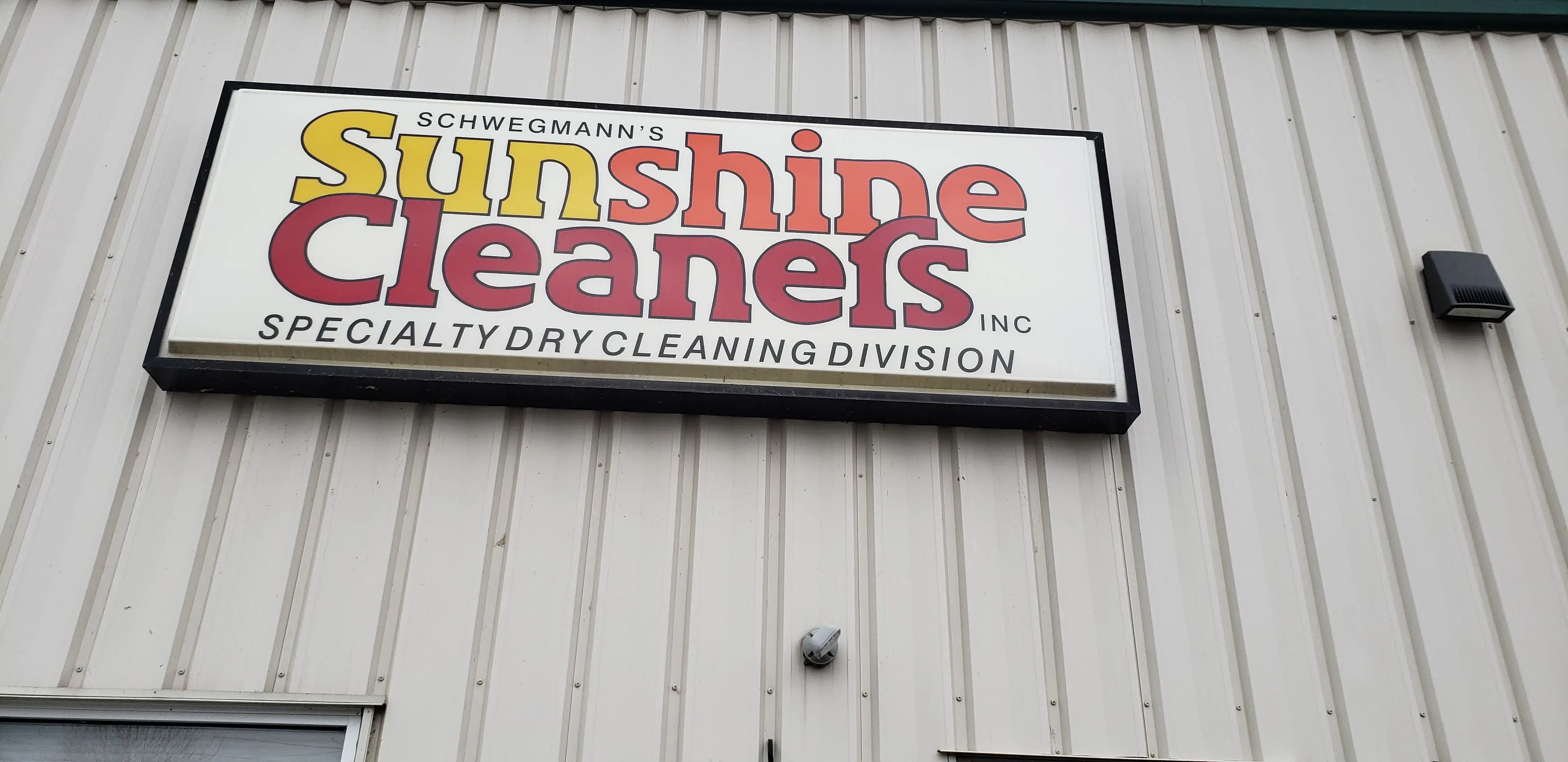 Sunshine Cleaners Company thumbnail 16