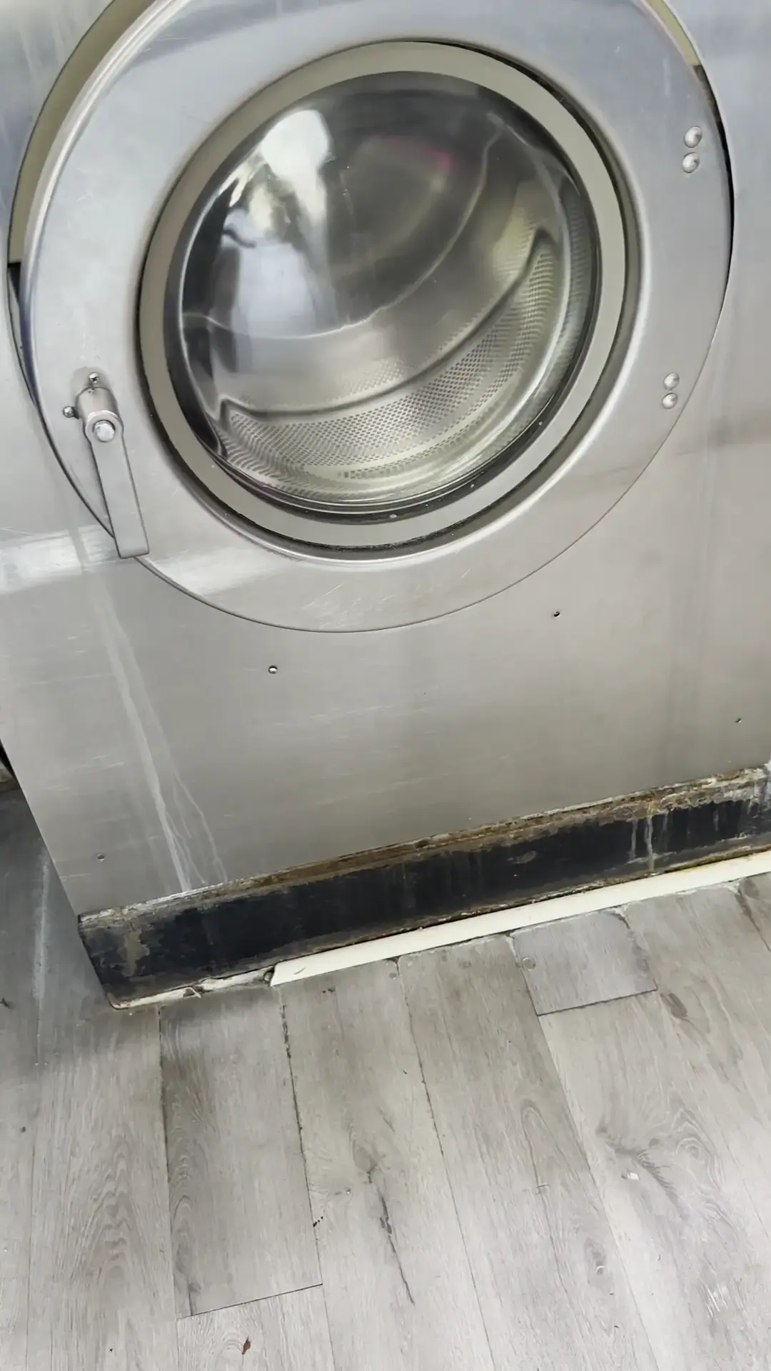Sunshine Coin Laundry - Image 2