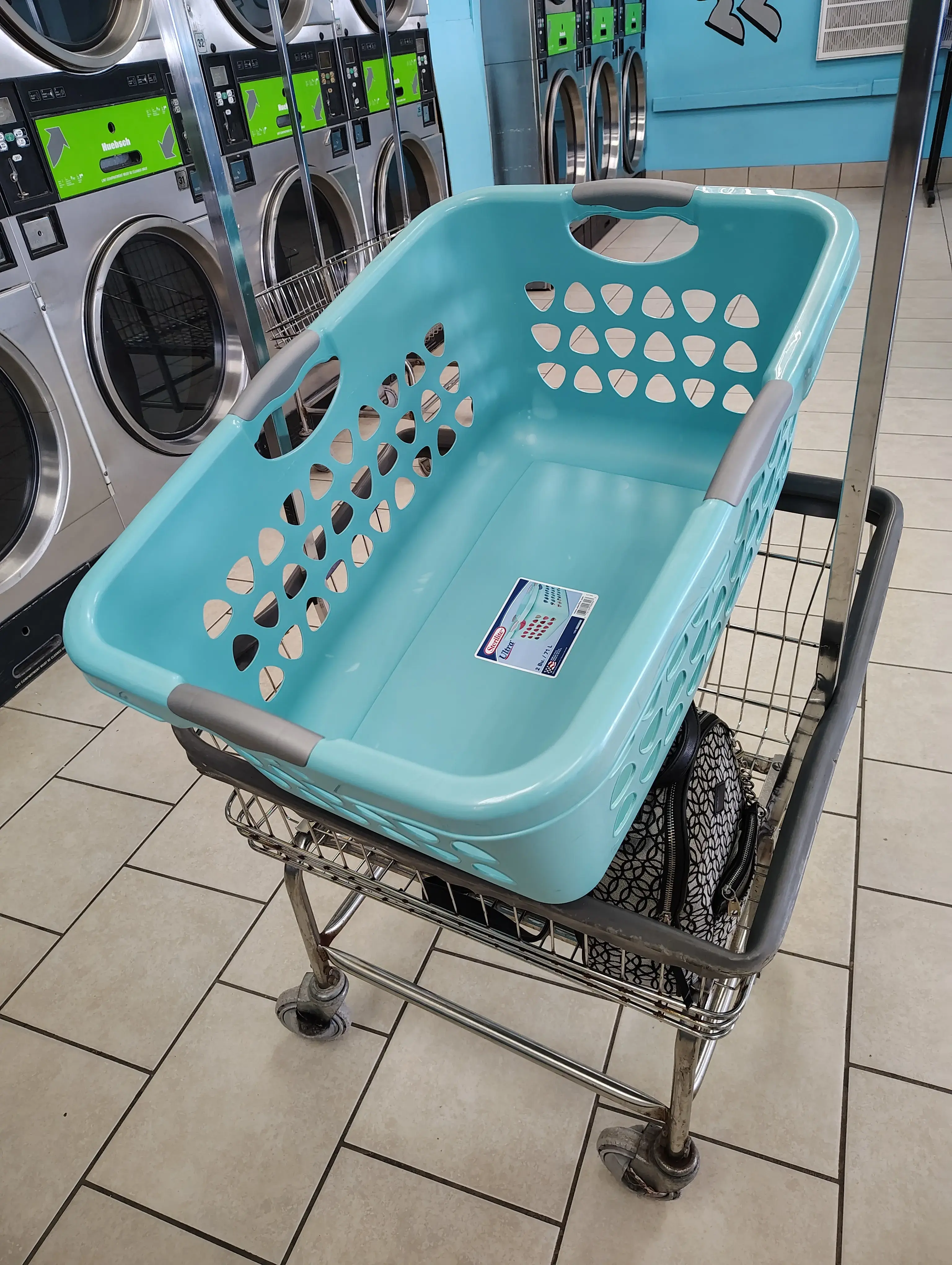Sunshine Coin Laundry thumbnail 8