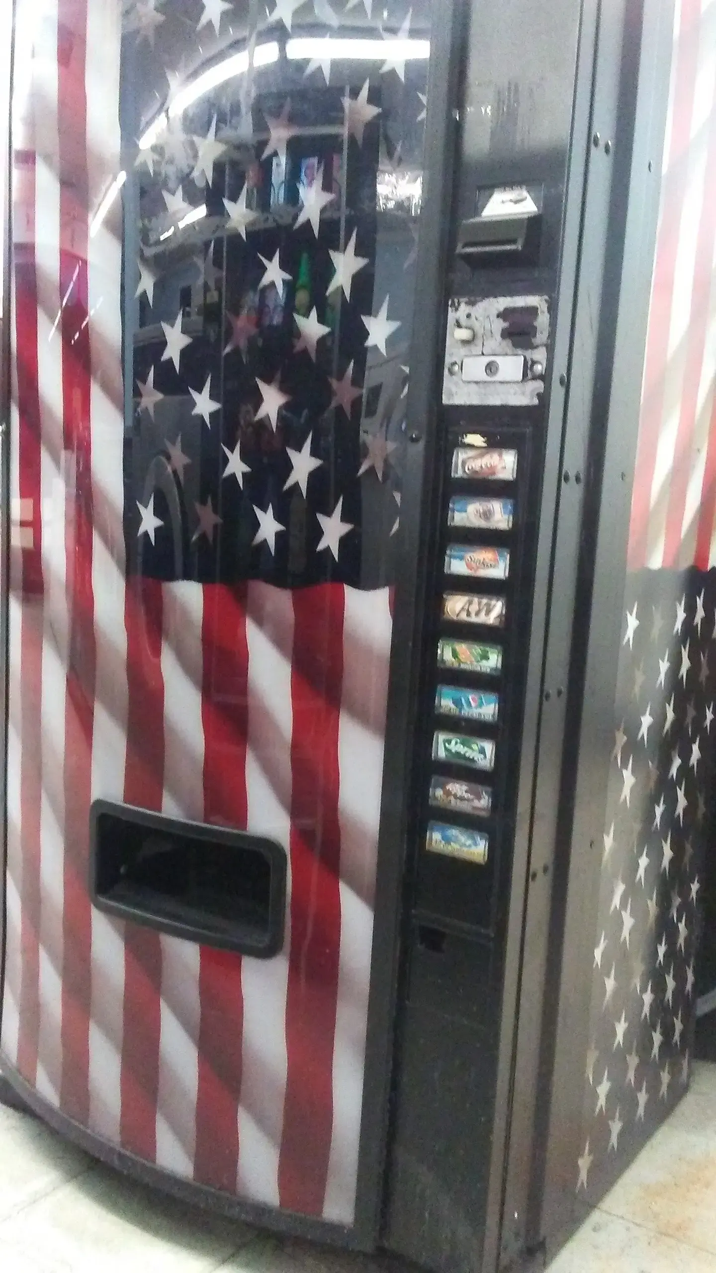 Sunshine Coin-Op Laundry Lavandería thumbnail 10