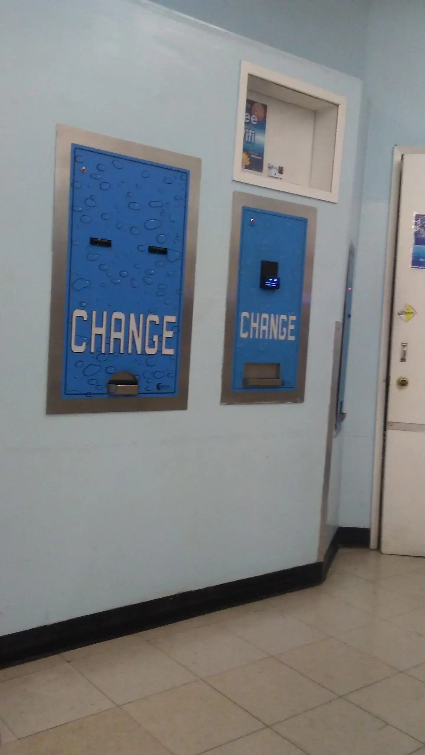 Sunshine Coin-Op Laundry Lavandería - Image 11