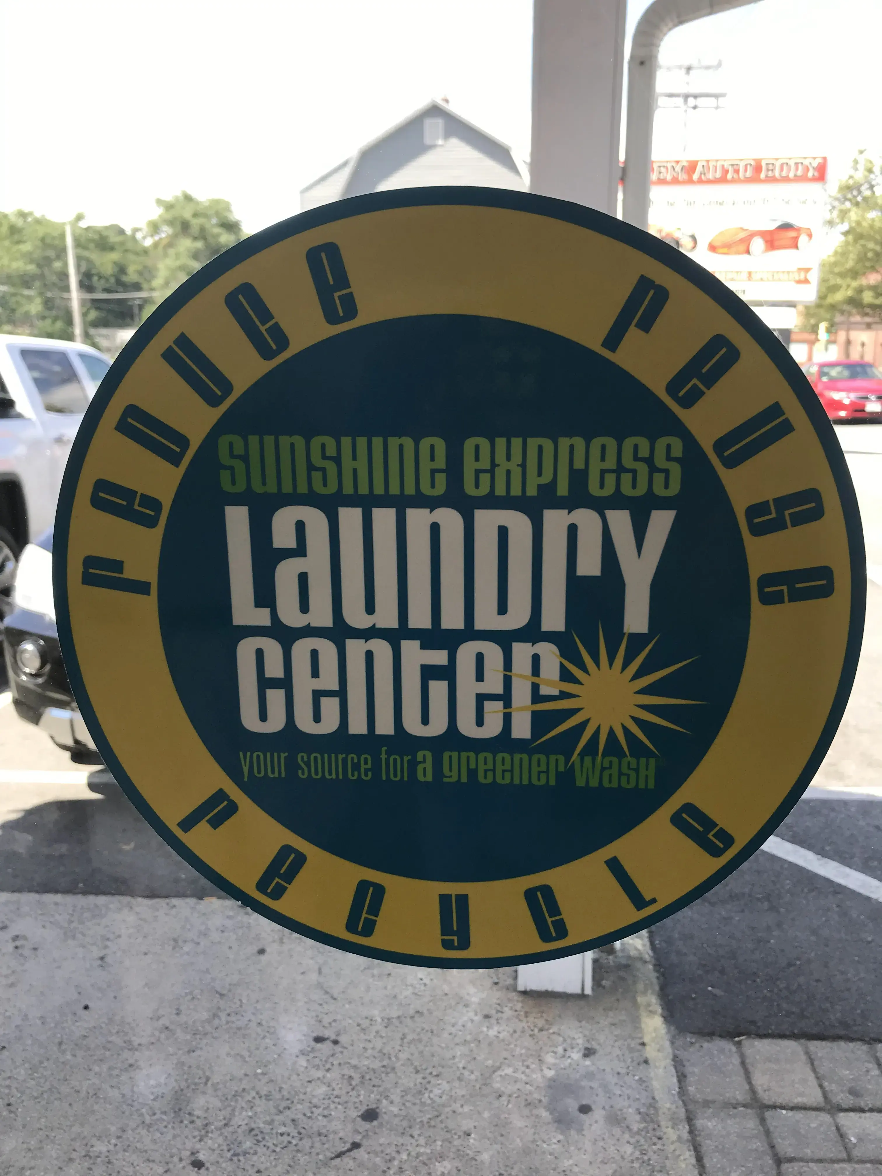 Sunshine Express Laundry Center thumbnail 6