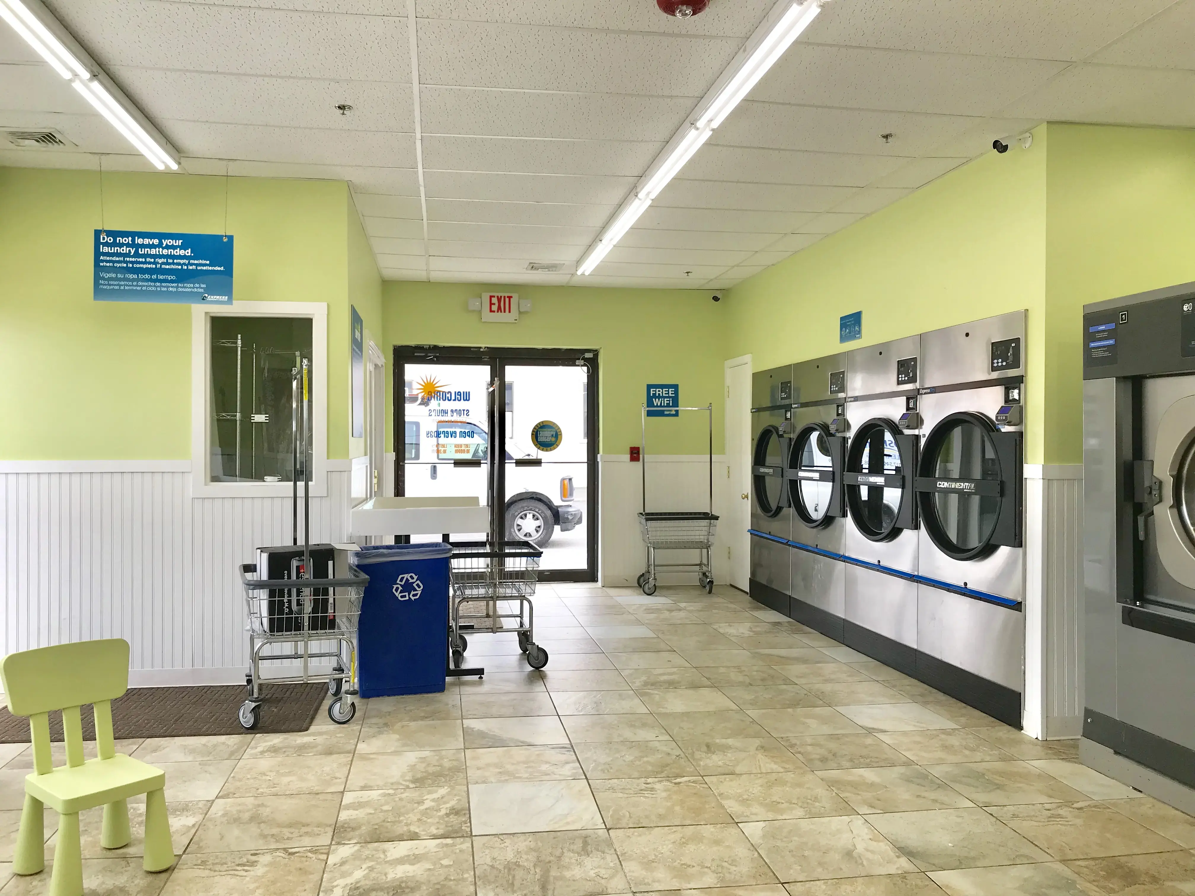 Sunshine Express Laundry Center thumbnail 9
