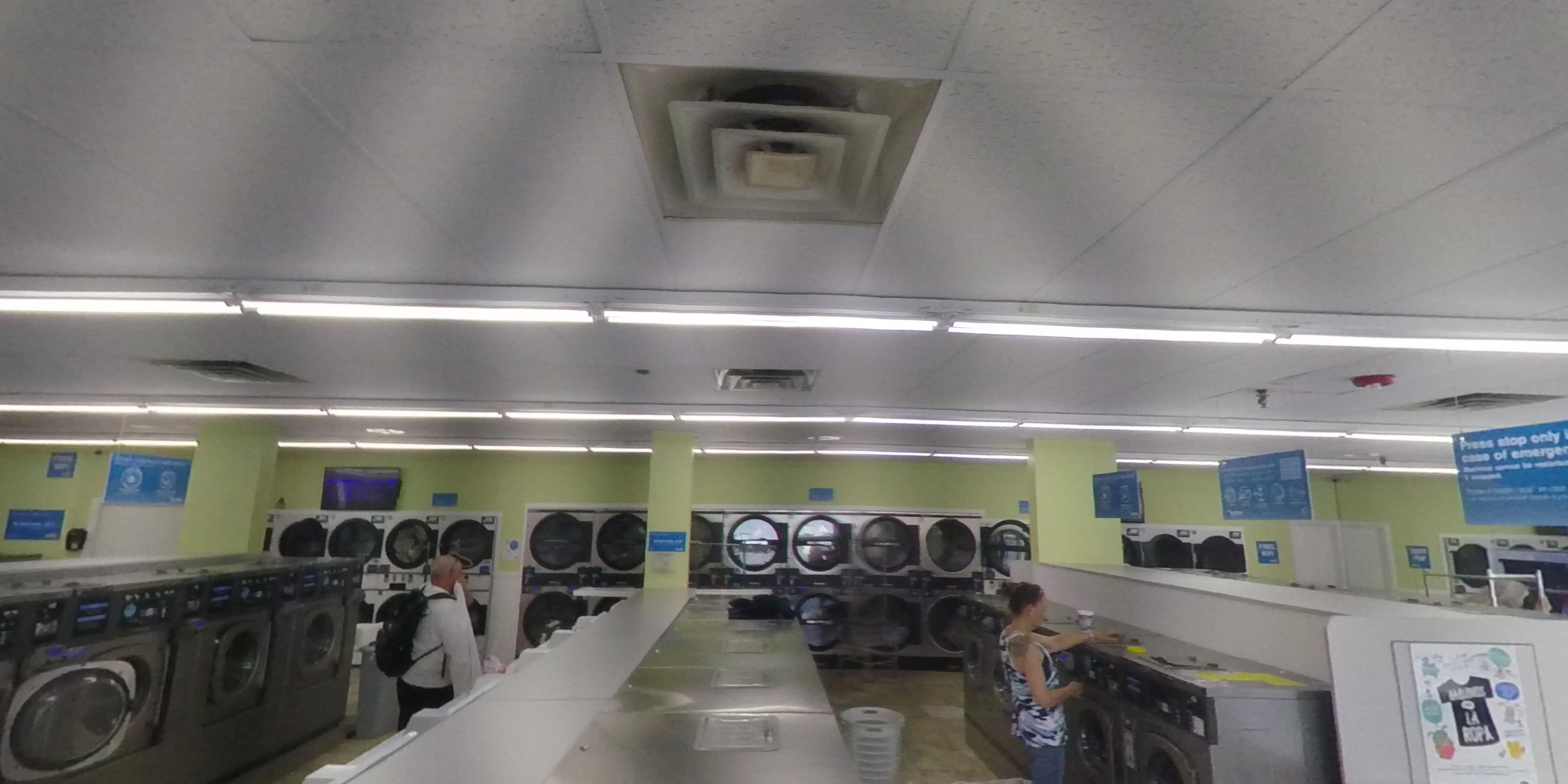 Sunshine Express Laundry Center - Image 17