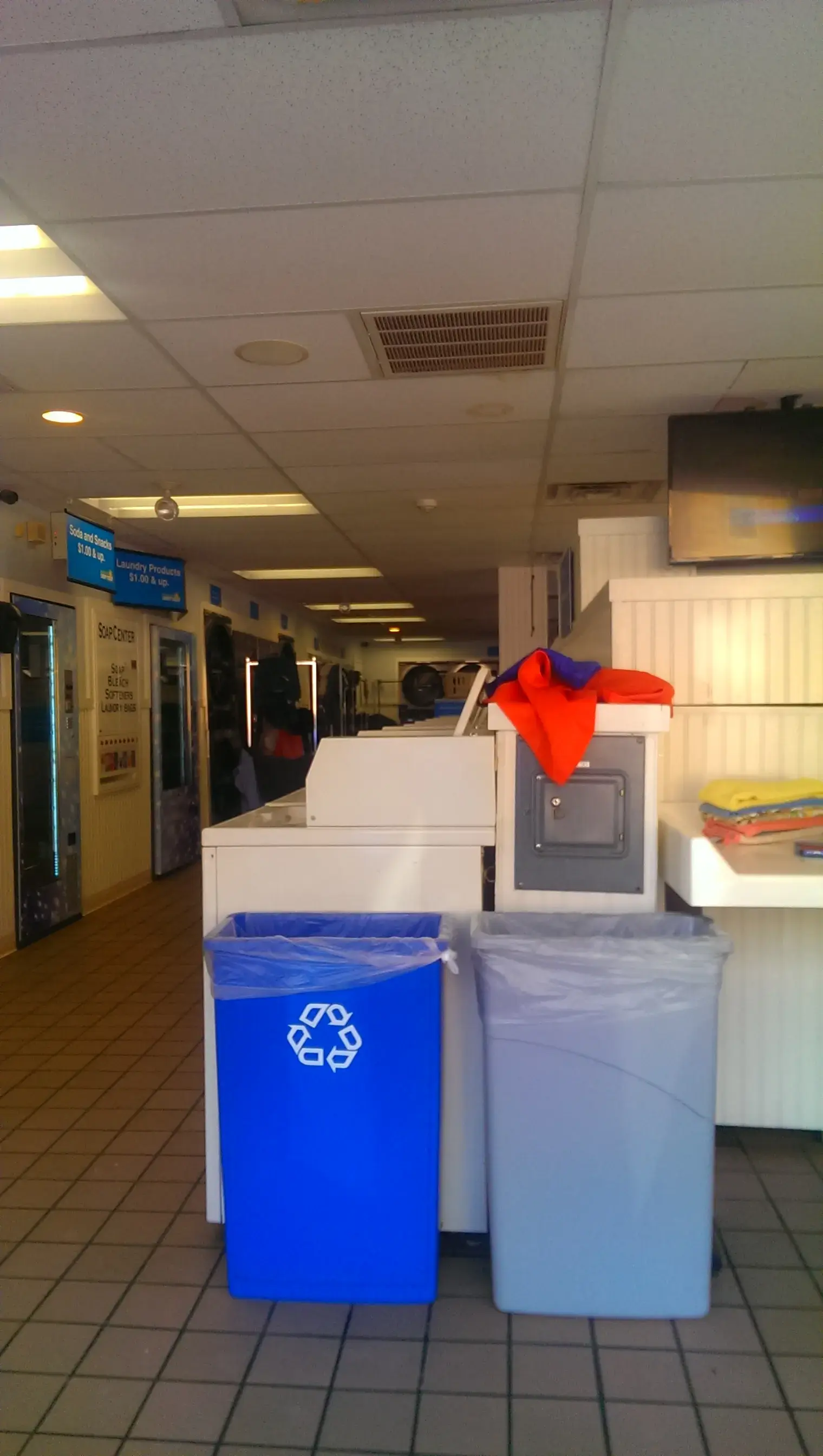 Sunshine Express Laundry Center - Image 6