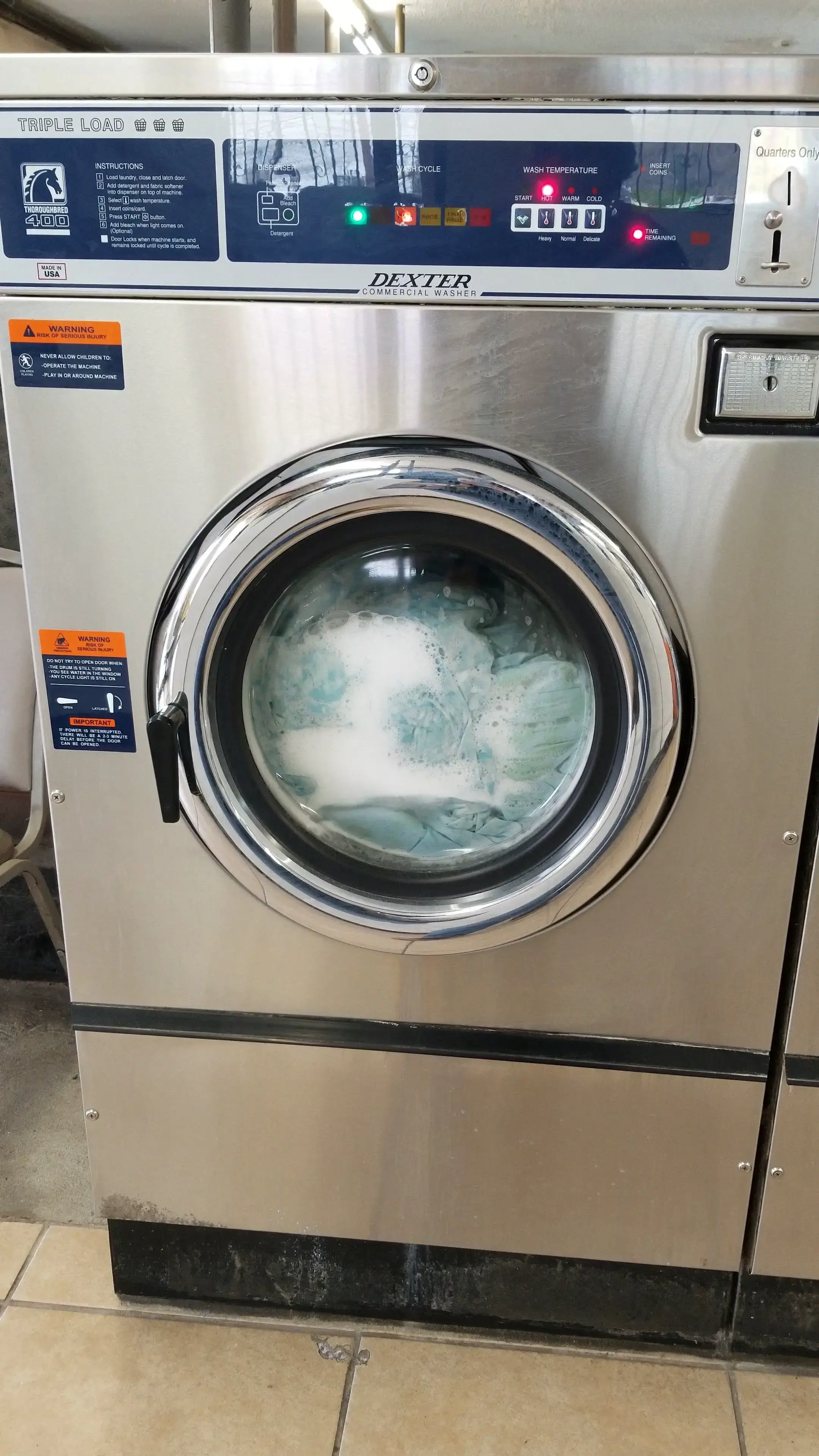 Sunshine Laredo's Laundromat - Image 8