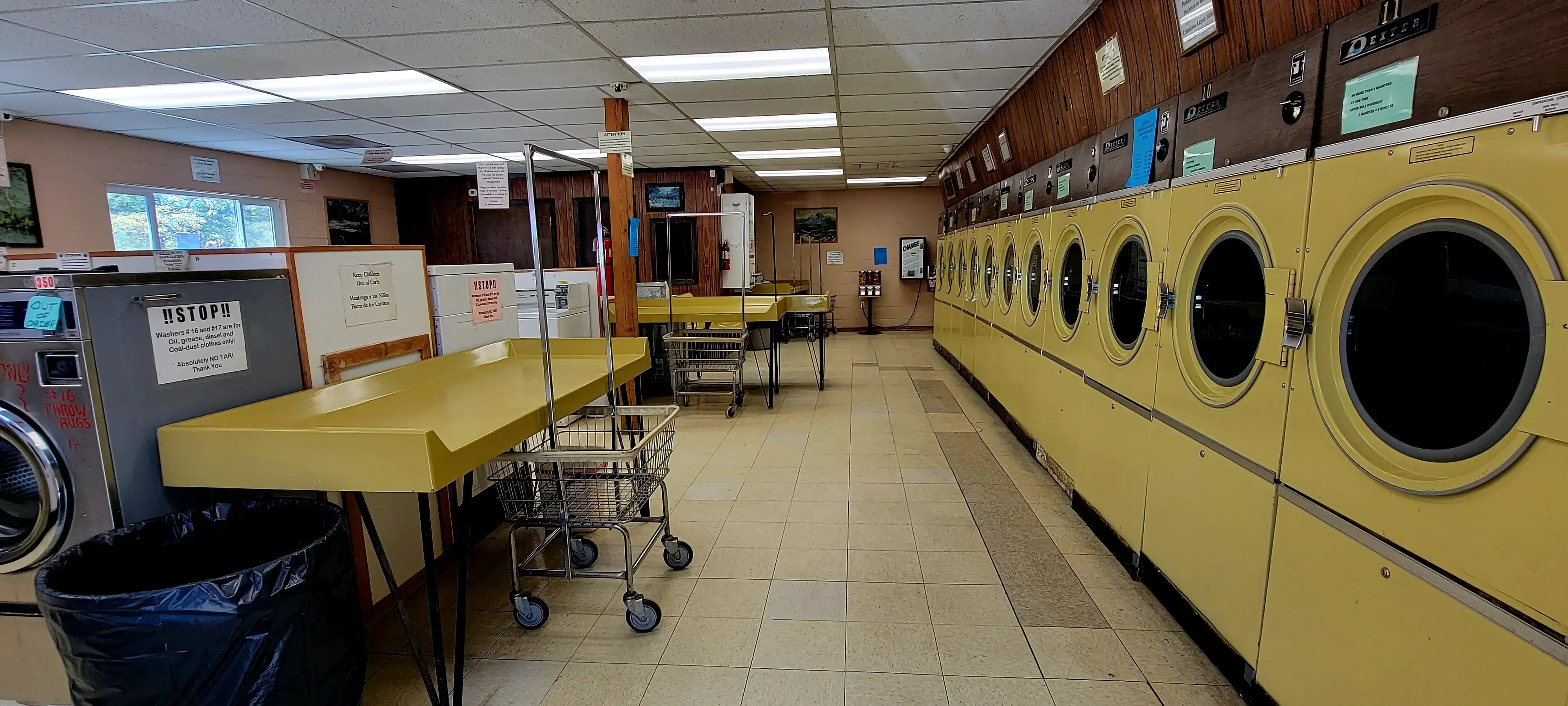 Sunshine Laundromat - Image 4