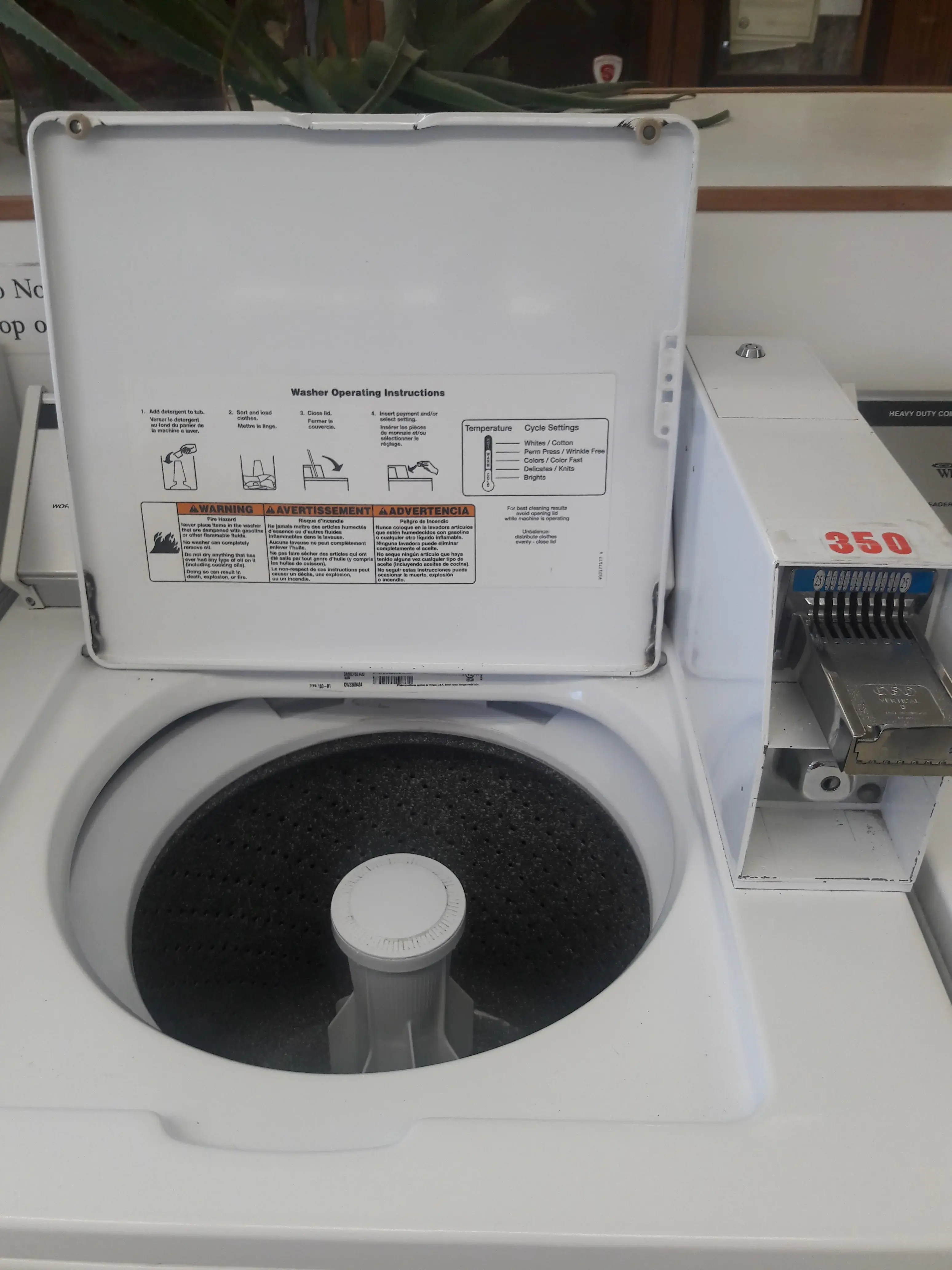 Sunshine Laundromat thumbnail 13