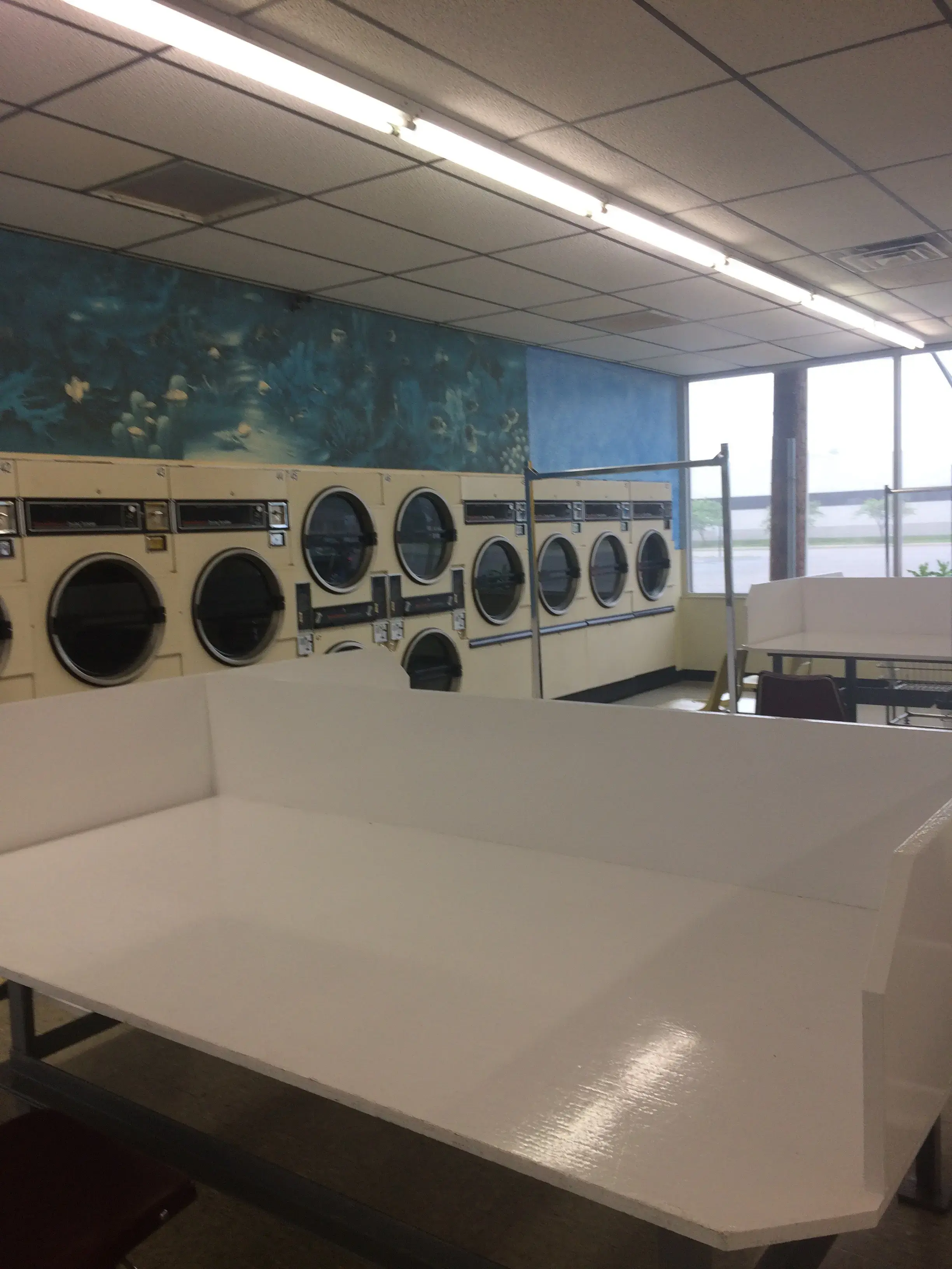 Sunshine Laundromat - Image 5