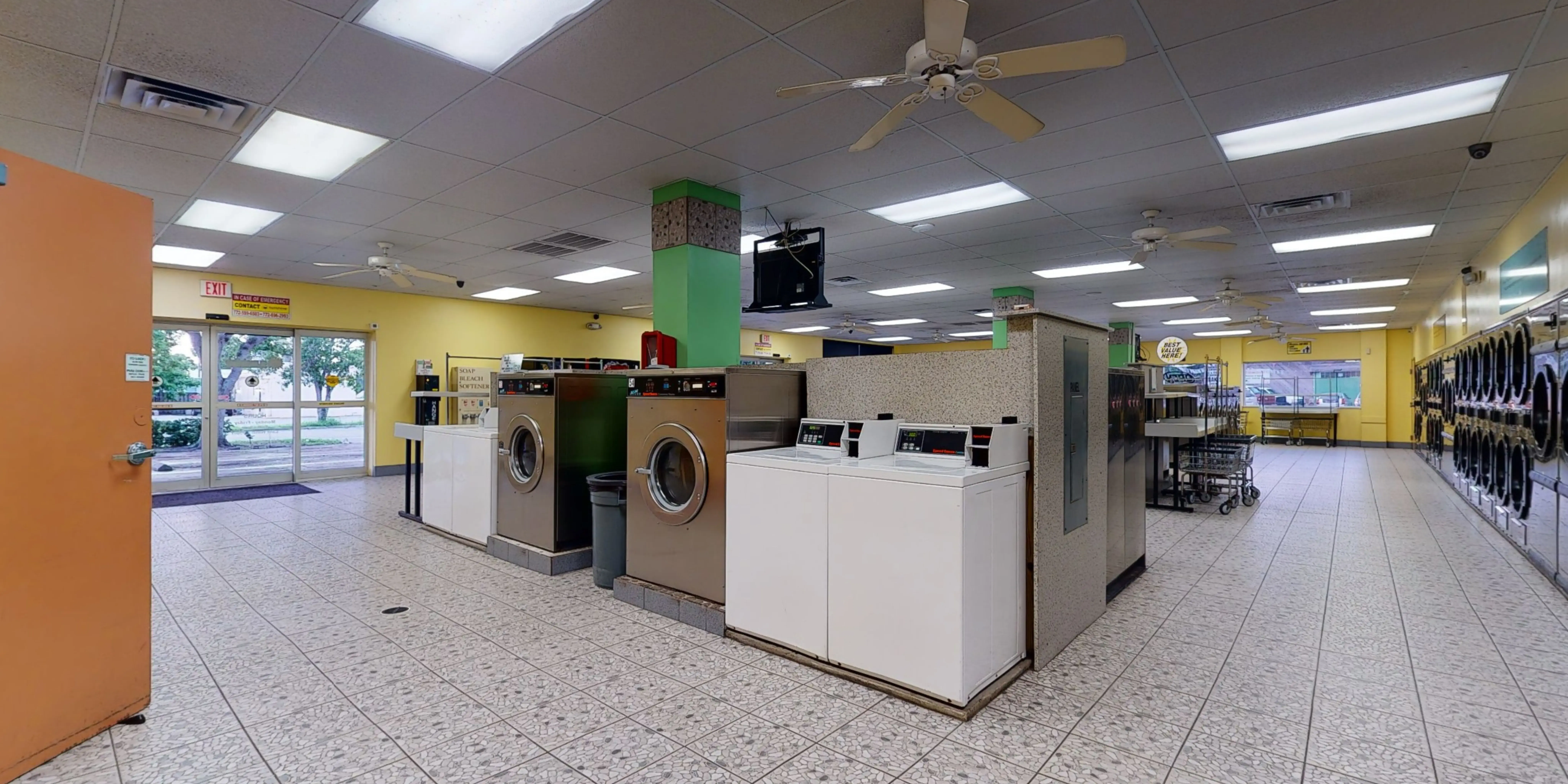 Sunshine Laundry Center - Image 14